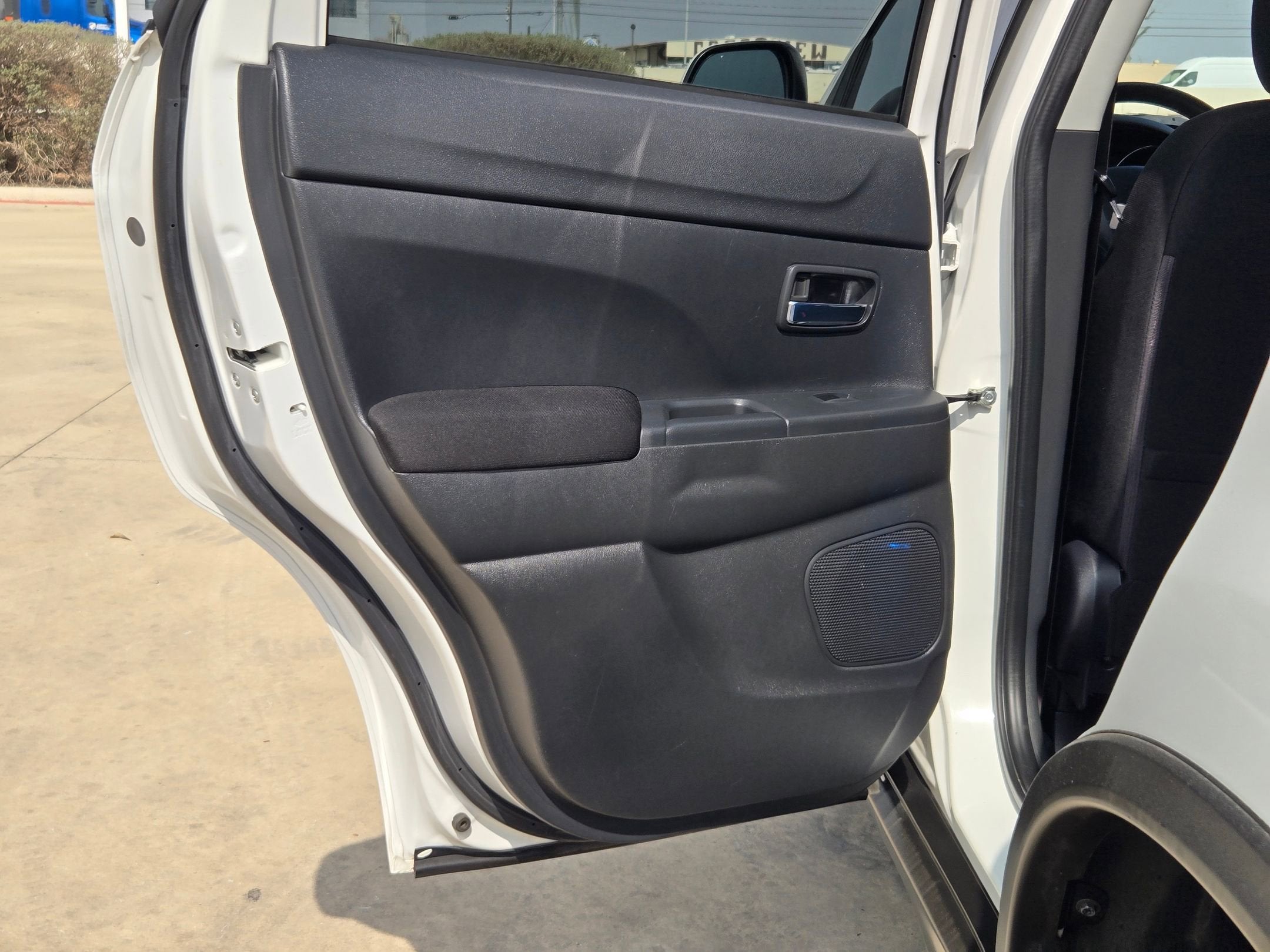 2021 Mitsubishi OUTLANDER SPORT ES