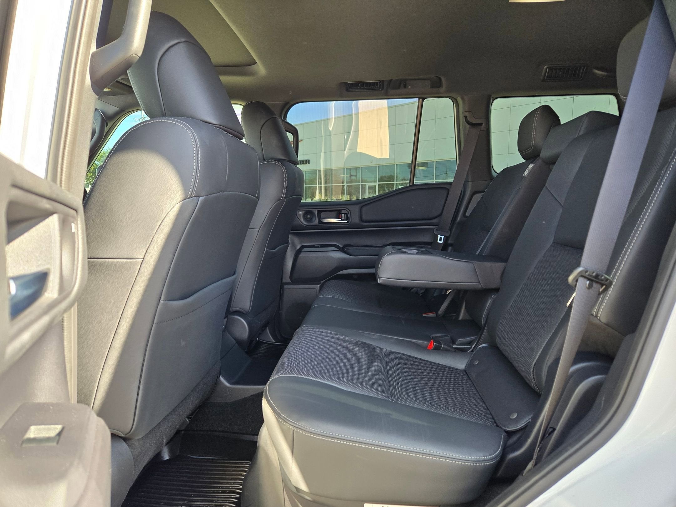 2024 Toyota LAND CRUISER TURBO HYBRID