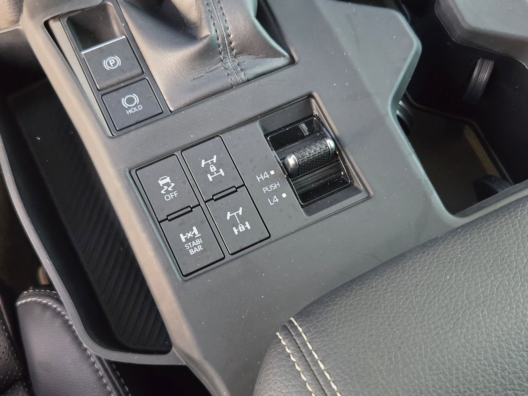 2024 Toyota LAND CRUISER TURBO HYBRID