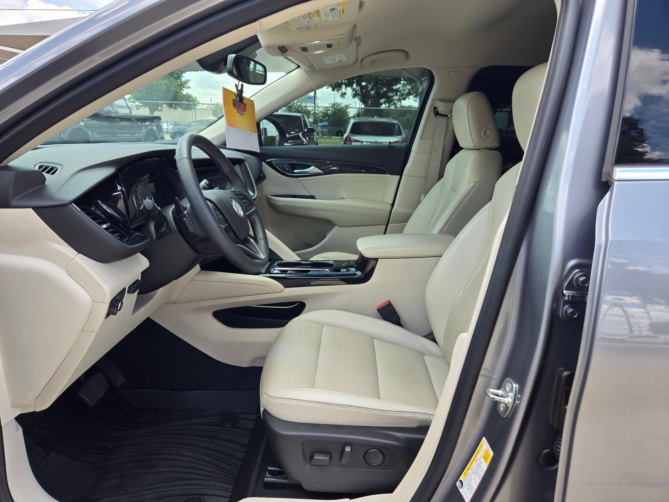 2022 Buick ENVISION ESSENCE