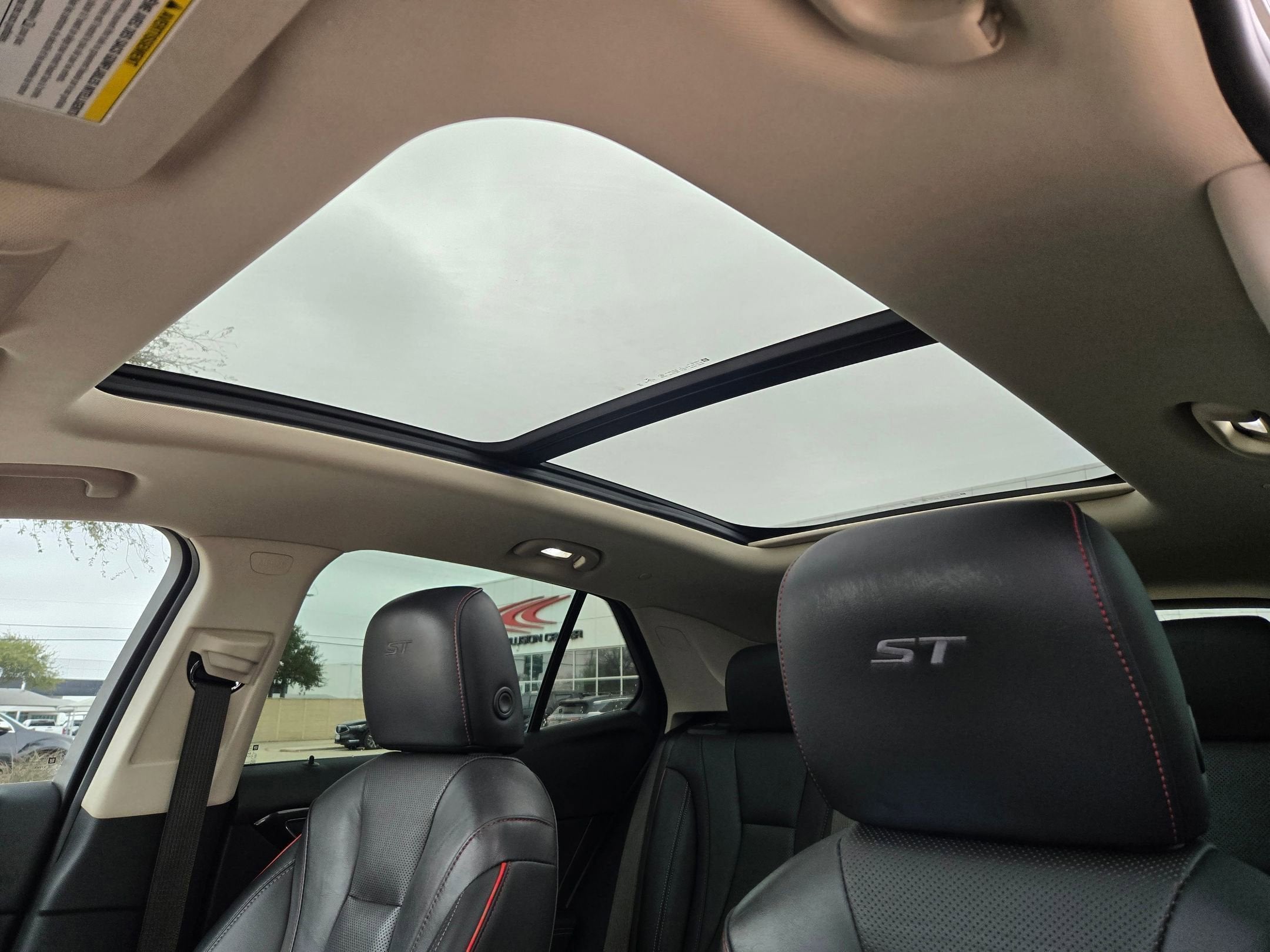 2022 Buick ENVISION ESSENC