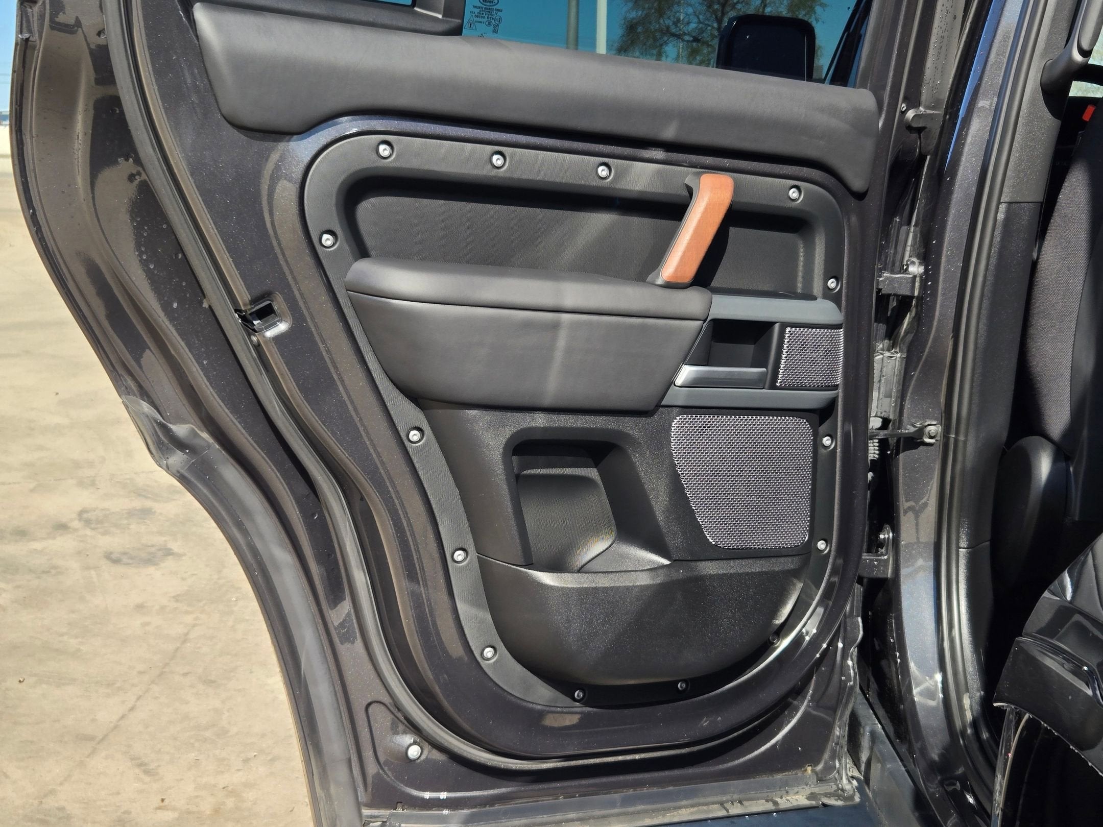 2024 Land Rover DEFENDER DEFENDER