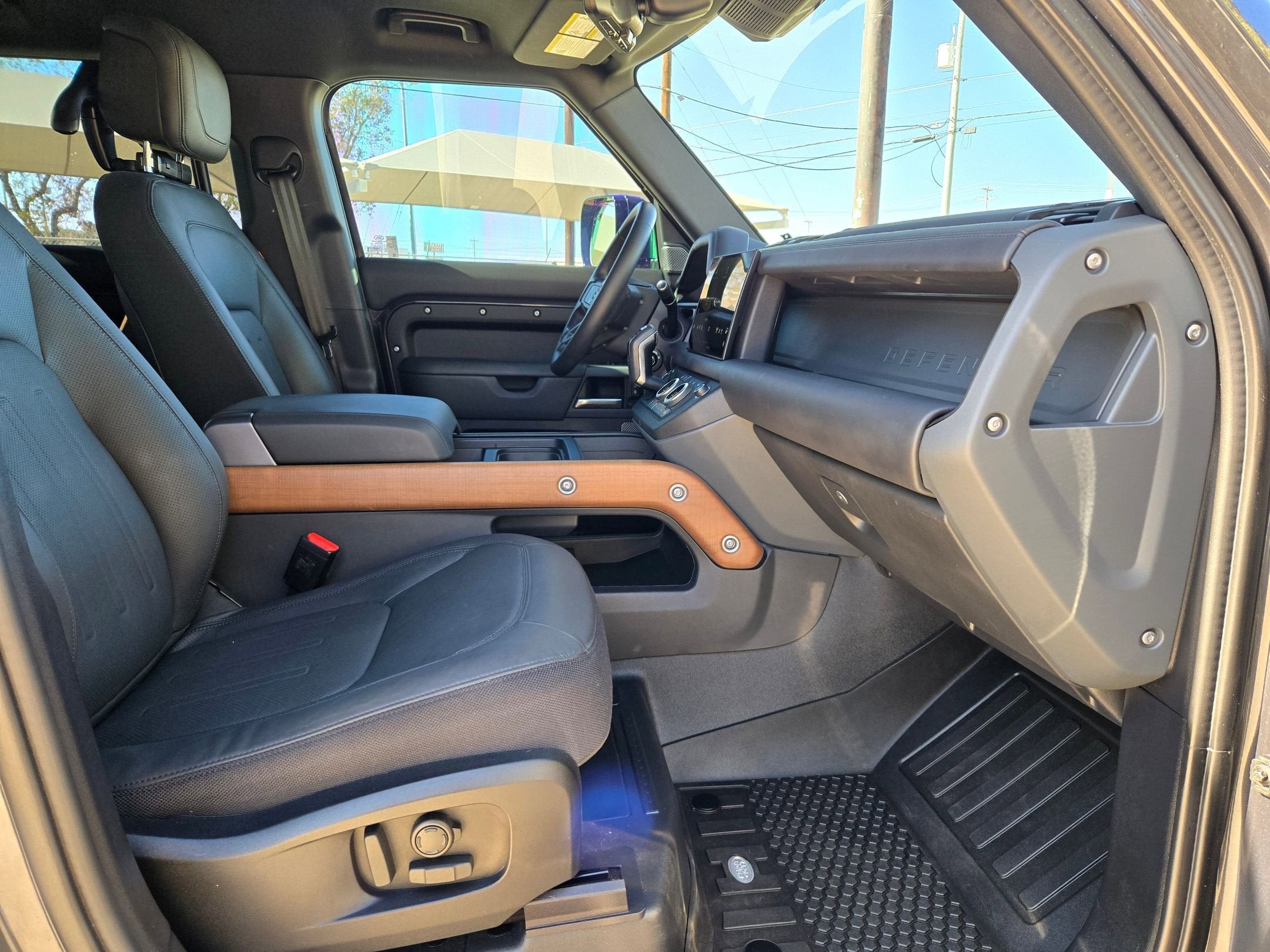 2024 Land Rover DEFENDER DEFENDER