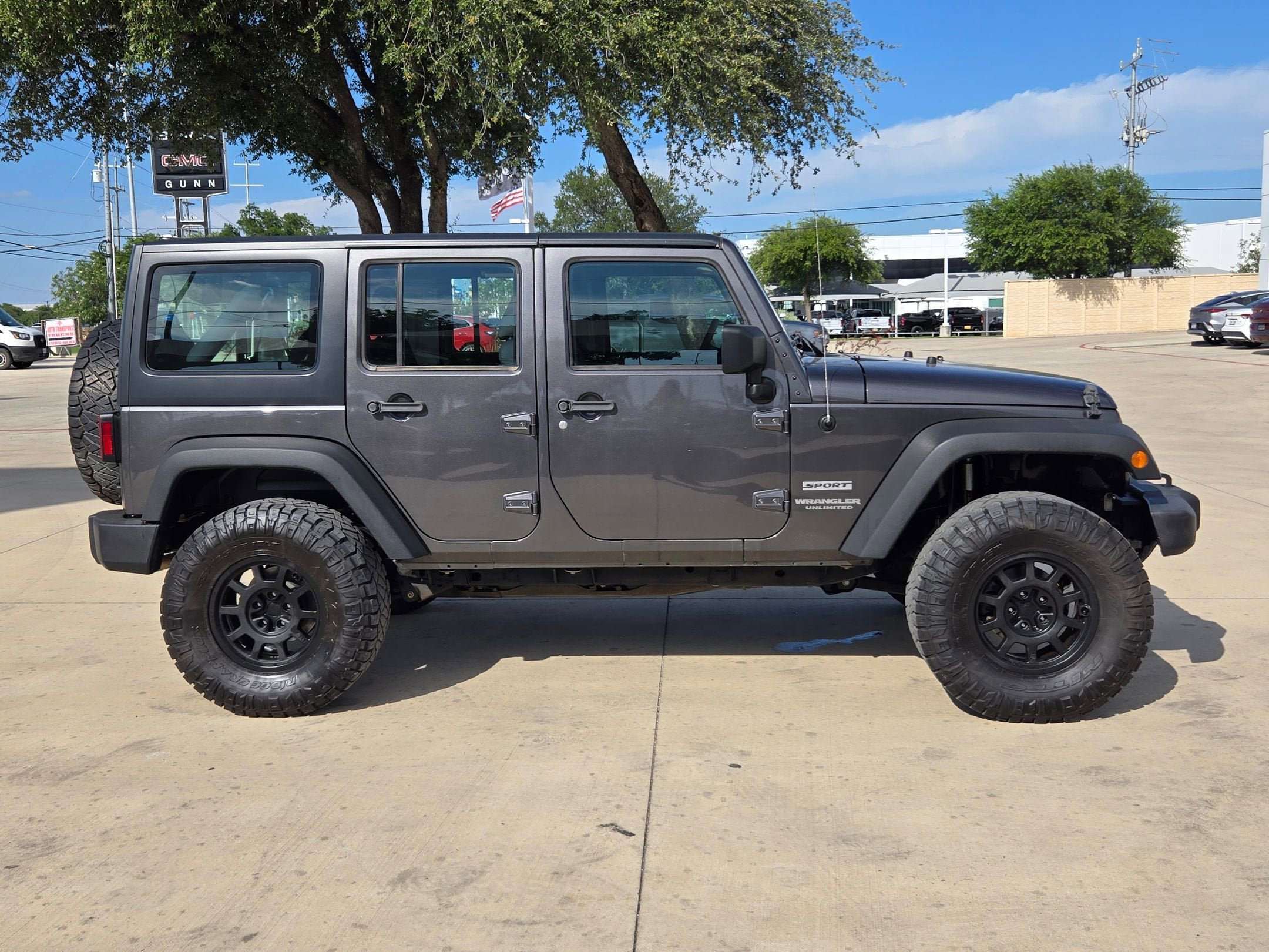 2017 Jeep Wrangler Unlimited Sport