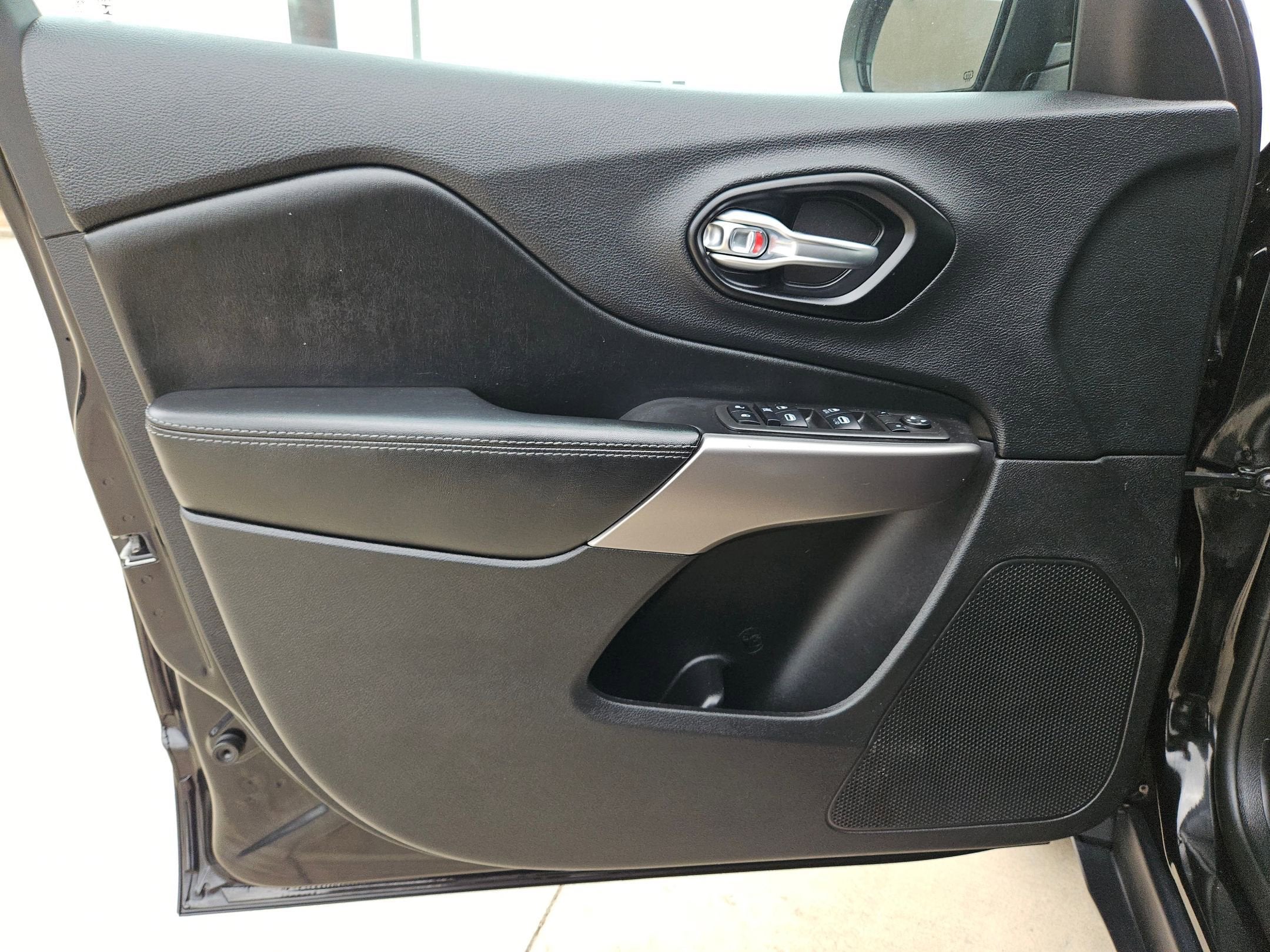 2021 Jeep Cherokee Latitude