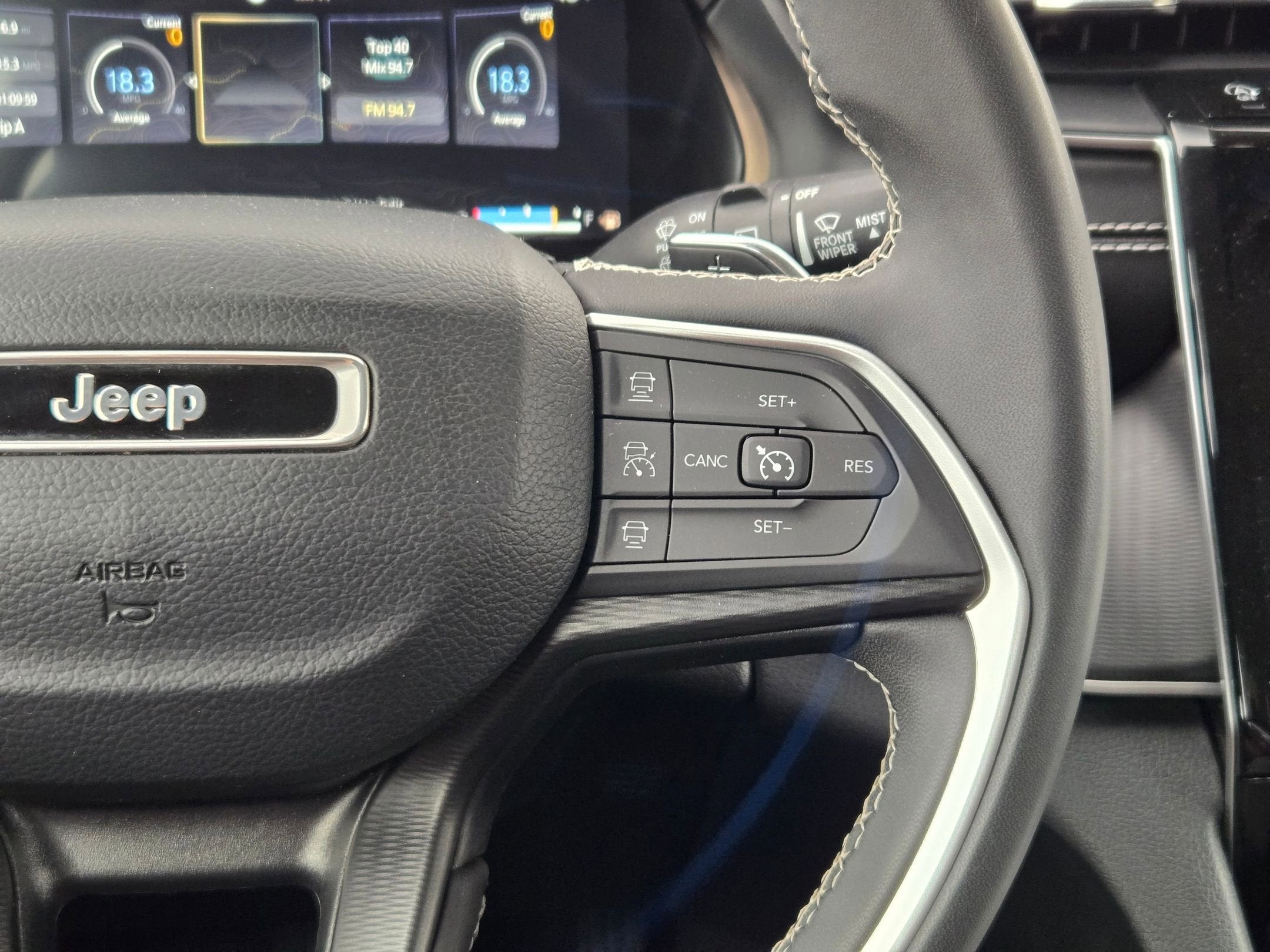 2024 Jeep Grand Cherokee Laredo