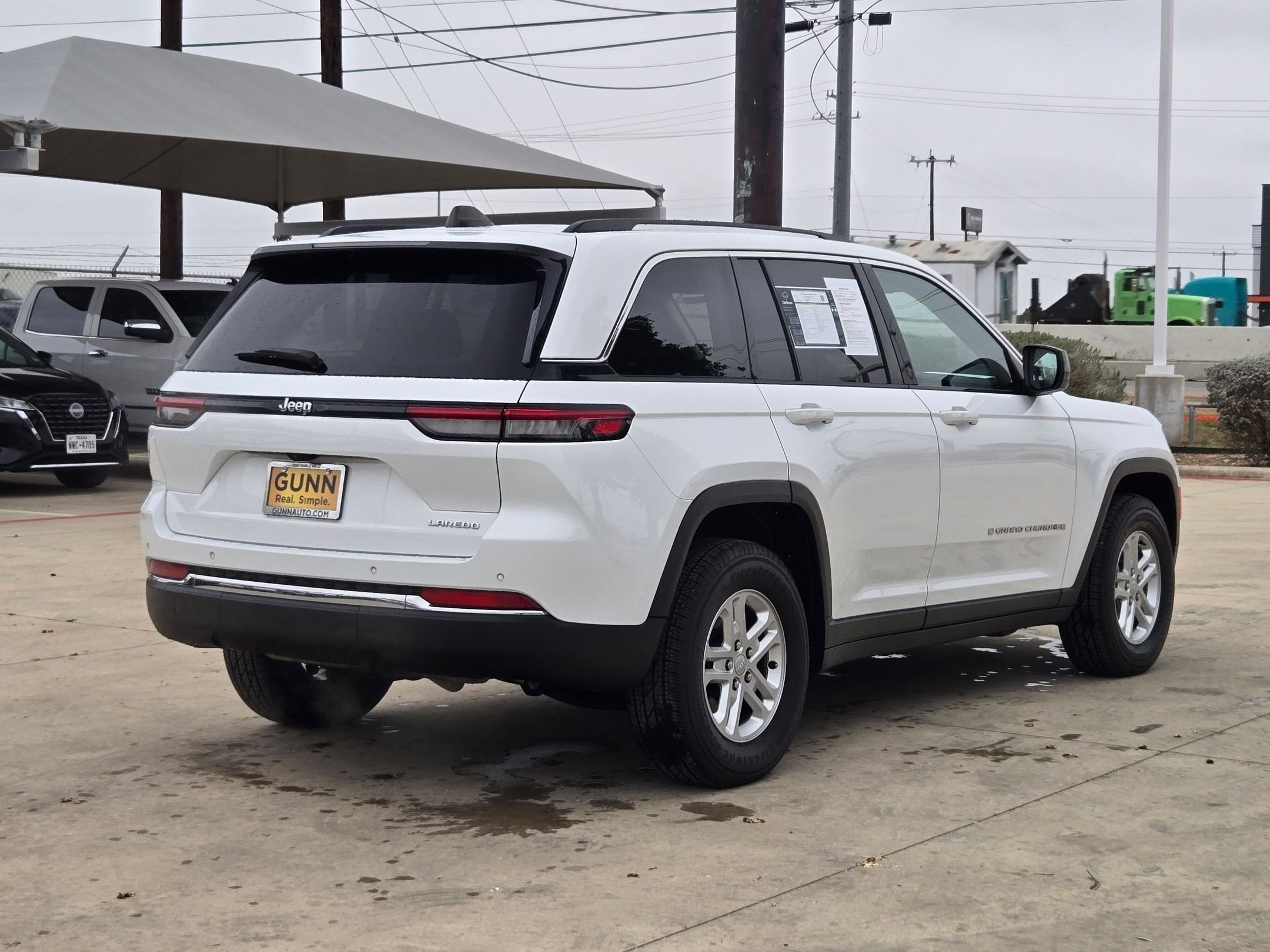 2024 Jeep Grand Cherokee Laredo