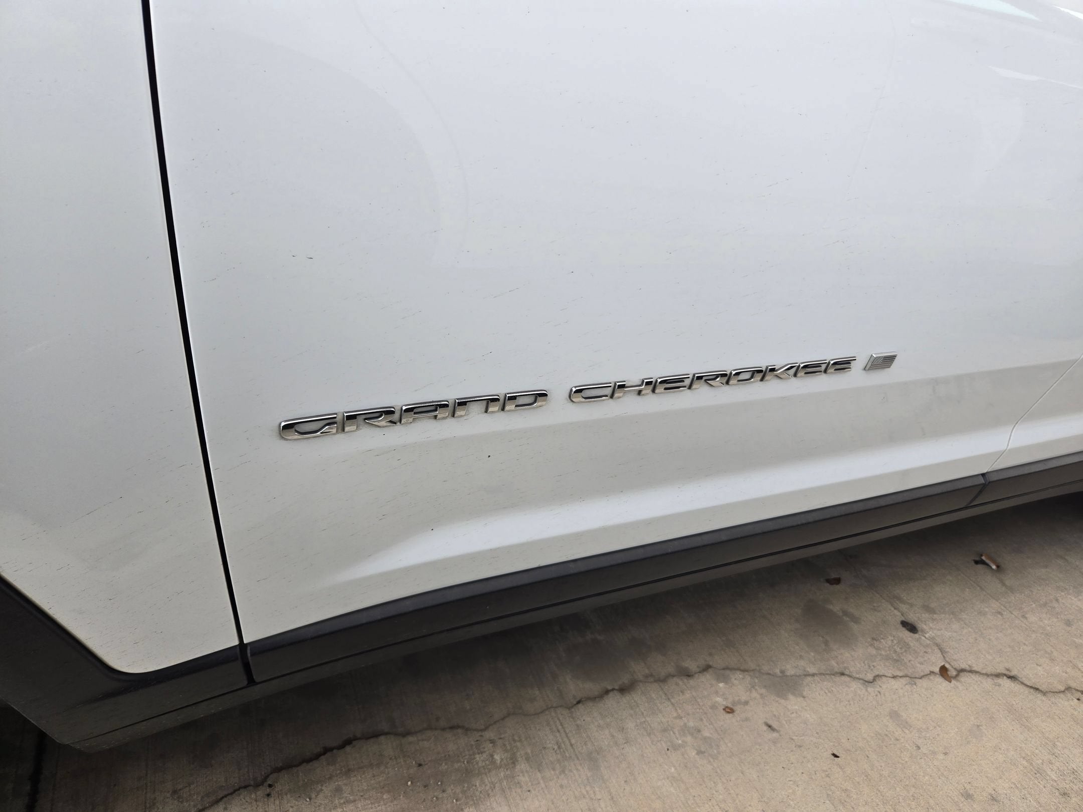 2023 Jeep Grand Cherokee L Laredo