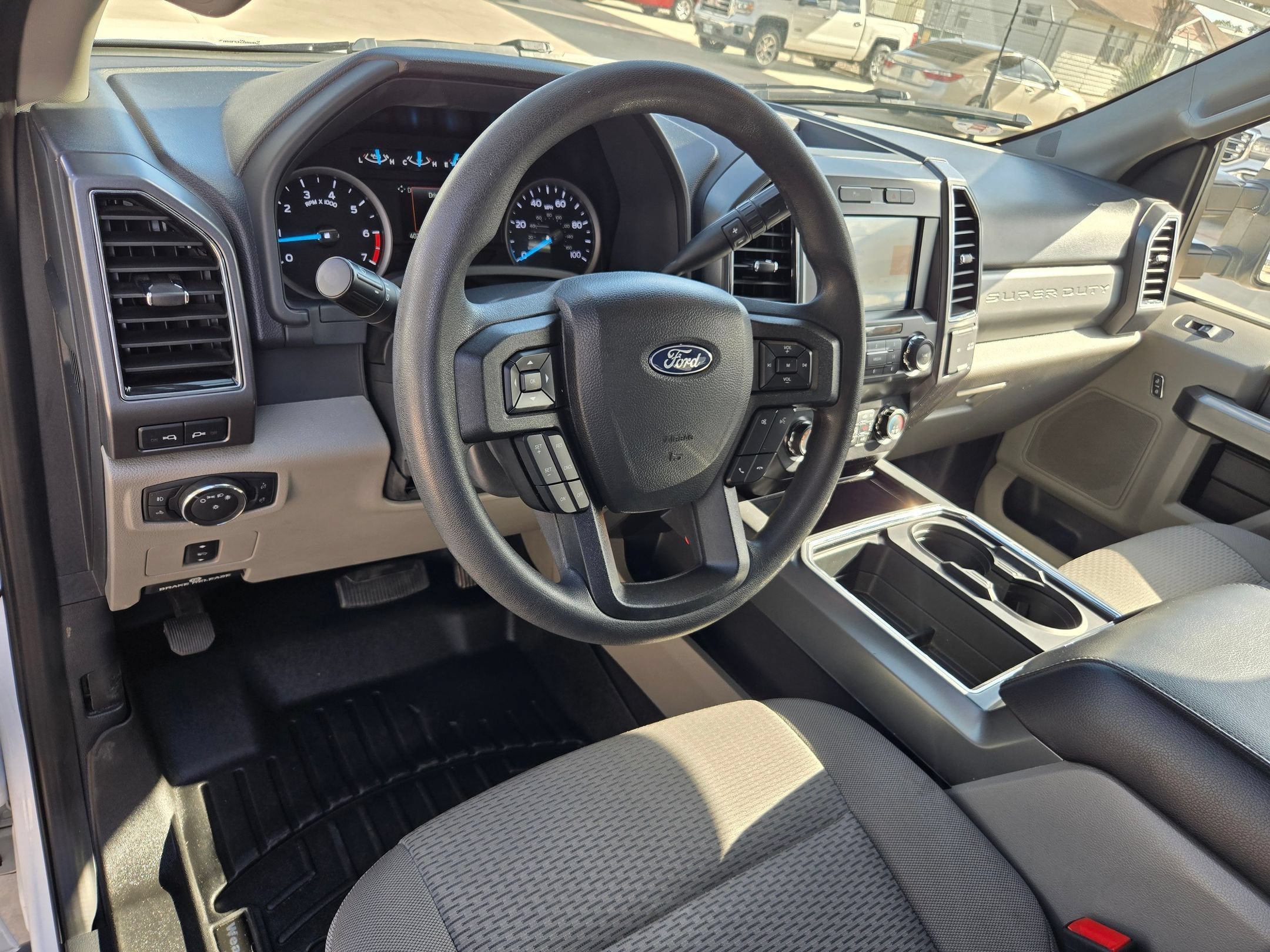 2022 Ford Super Duty F-250 SRW 4WD XLT