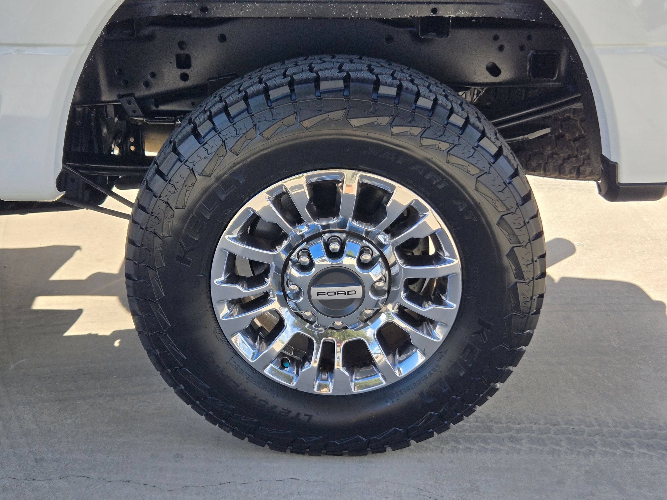 2022 Ford Super Duty F-250 SRW 4WD XLT