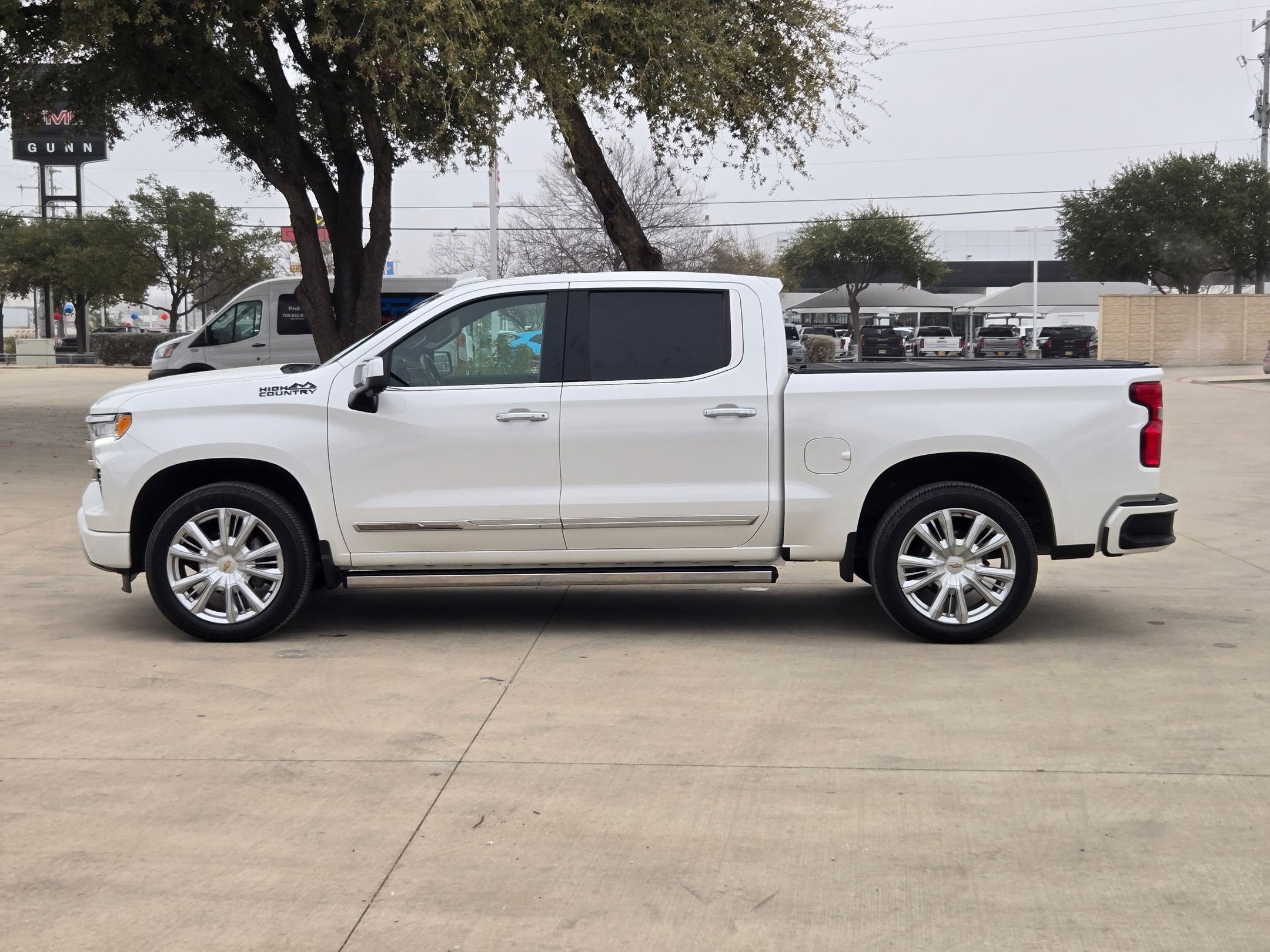 2022 Chevrolet Silverado 1500 High Country