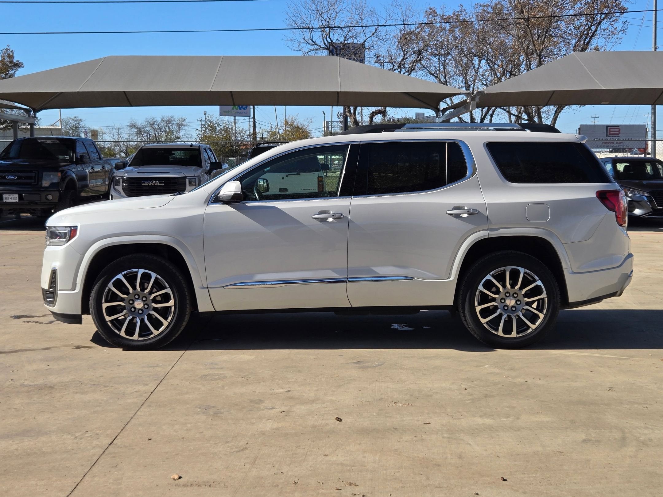 2021 GMC Acadia Denali
