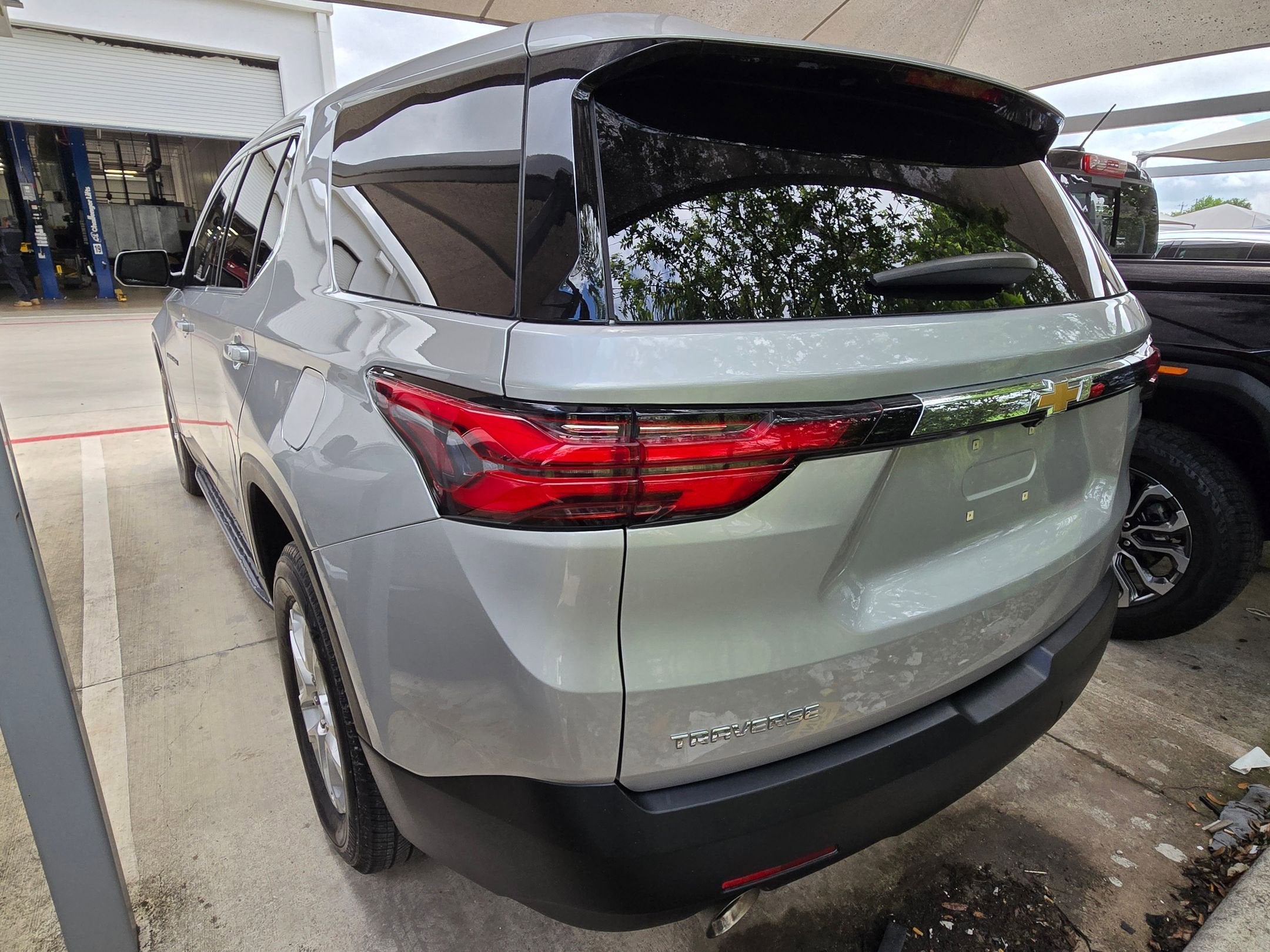 2022 Chevrolet Traverse LS