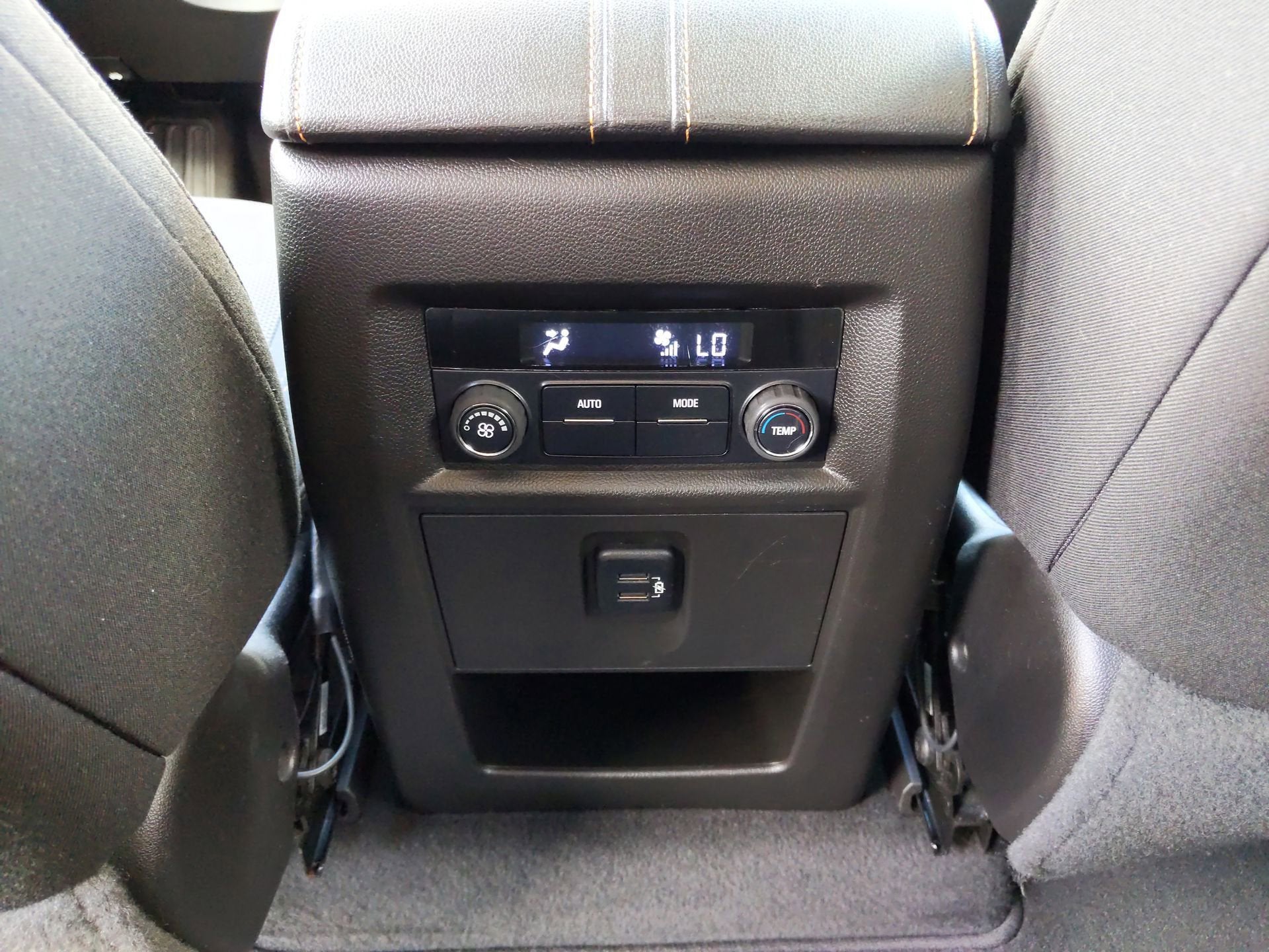 2018 Chevrolet Traverse LS