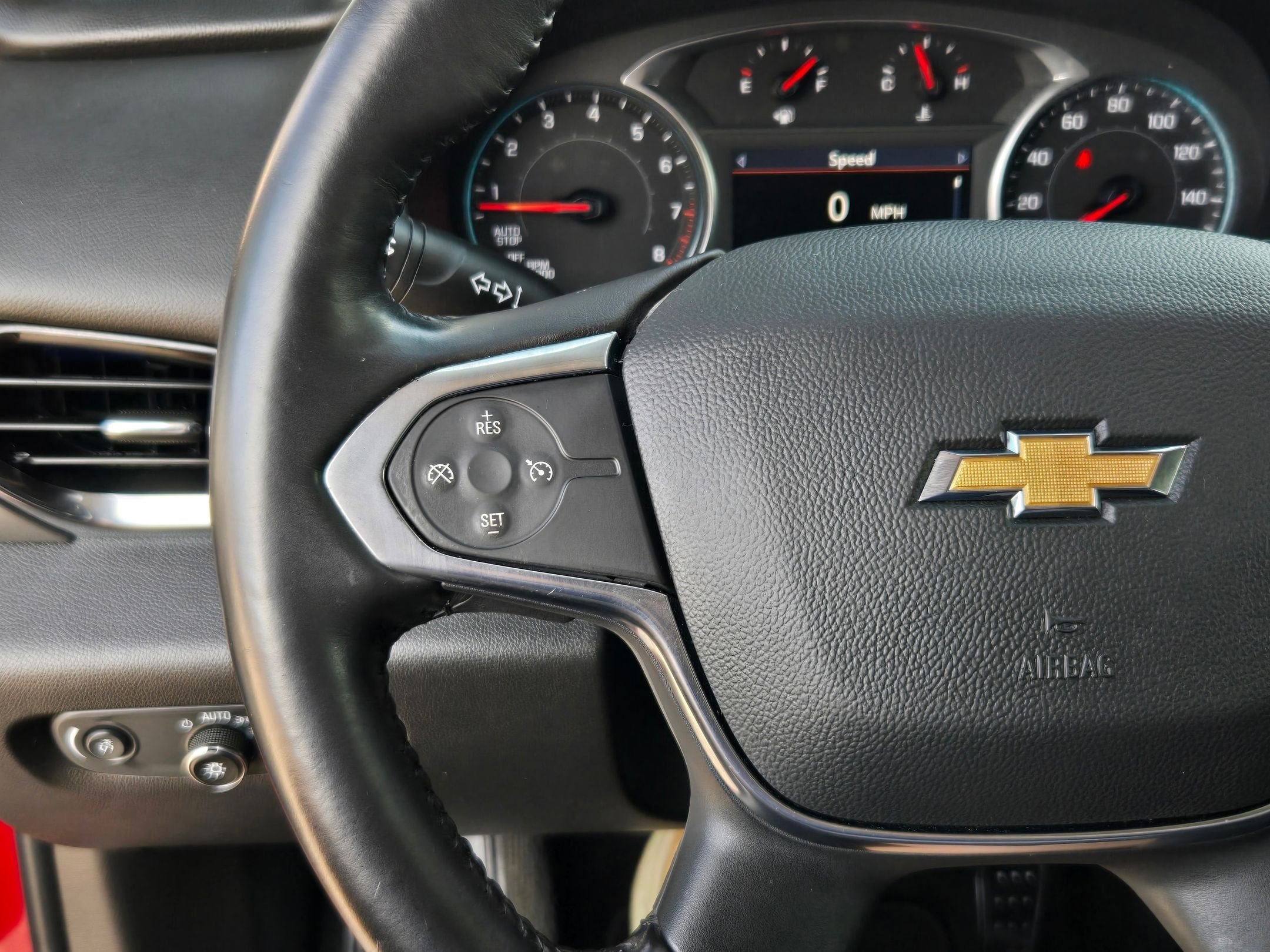 2020 Chevrolet Traverse LT Leather