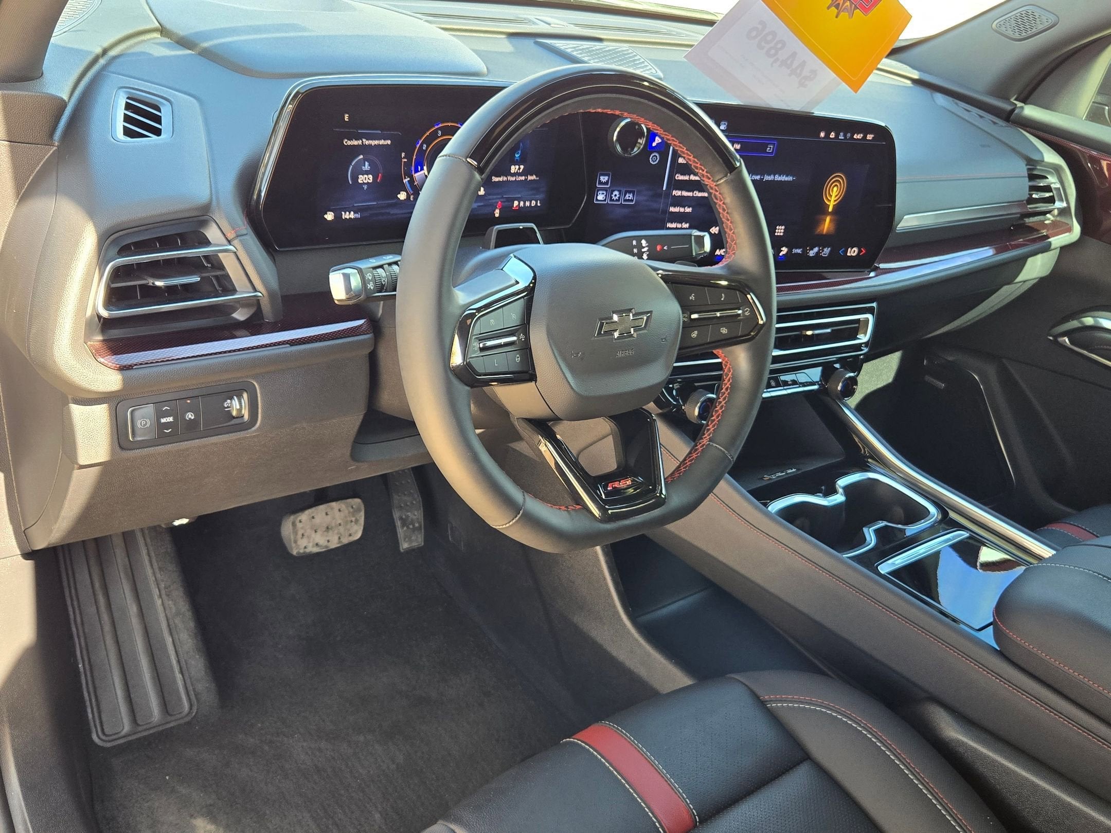 2024 Chevrolet Traverse FWD RS