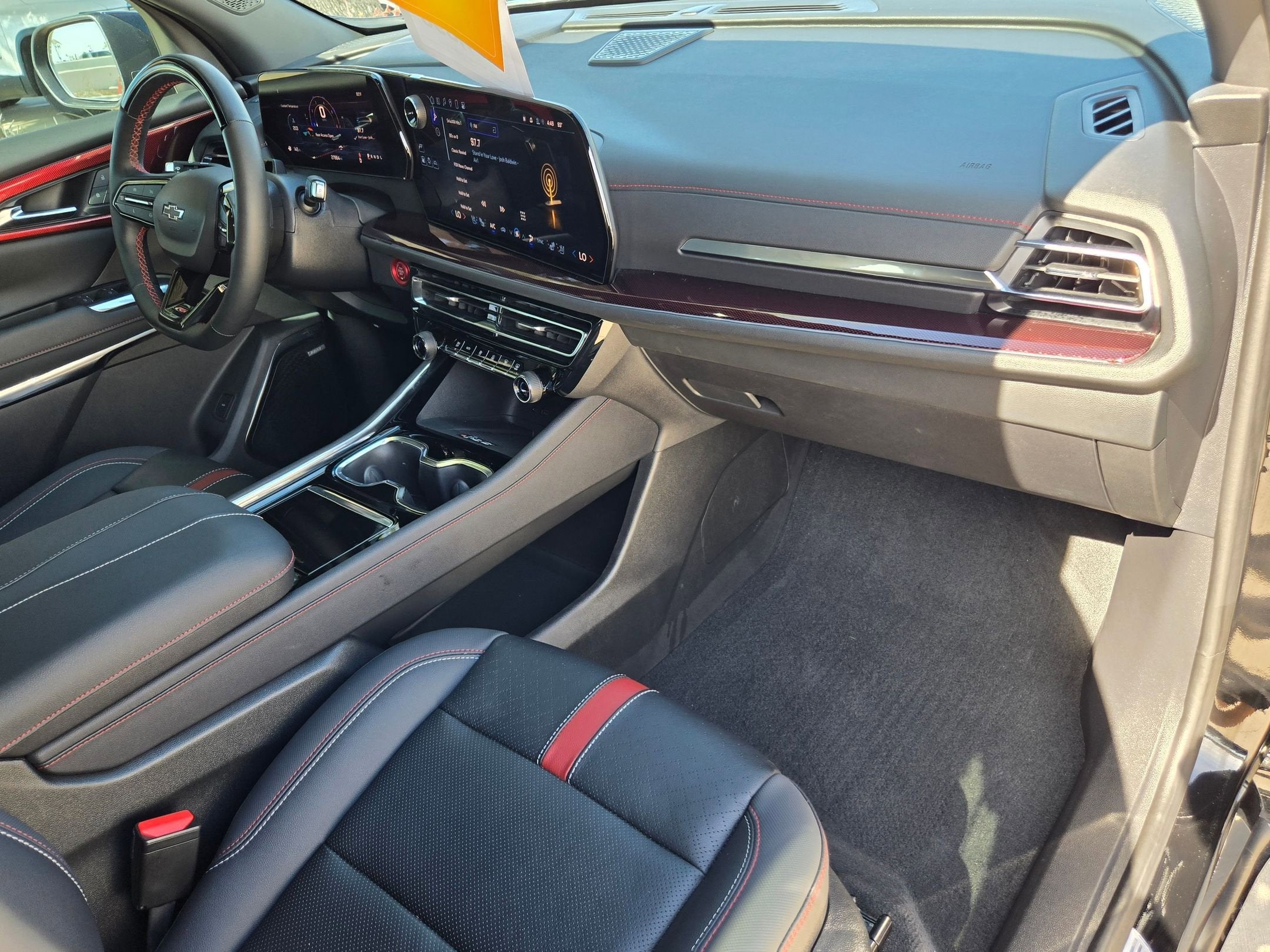 2024 Chevrolet Traverse FWD RS