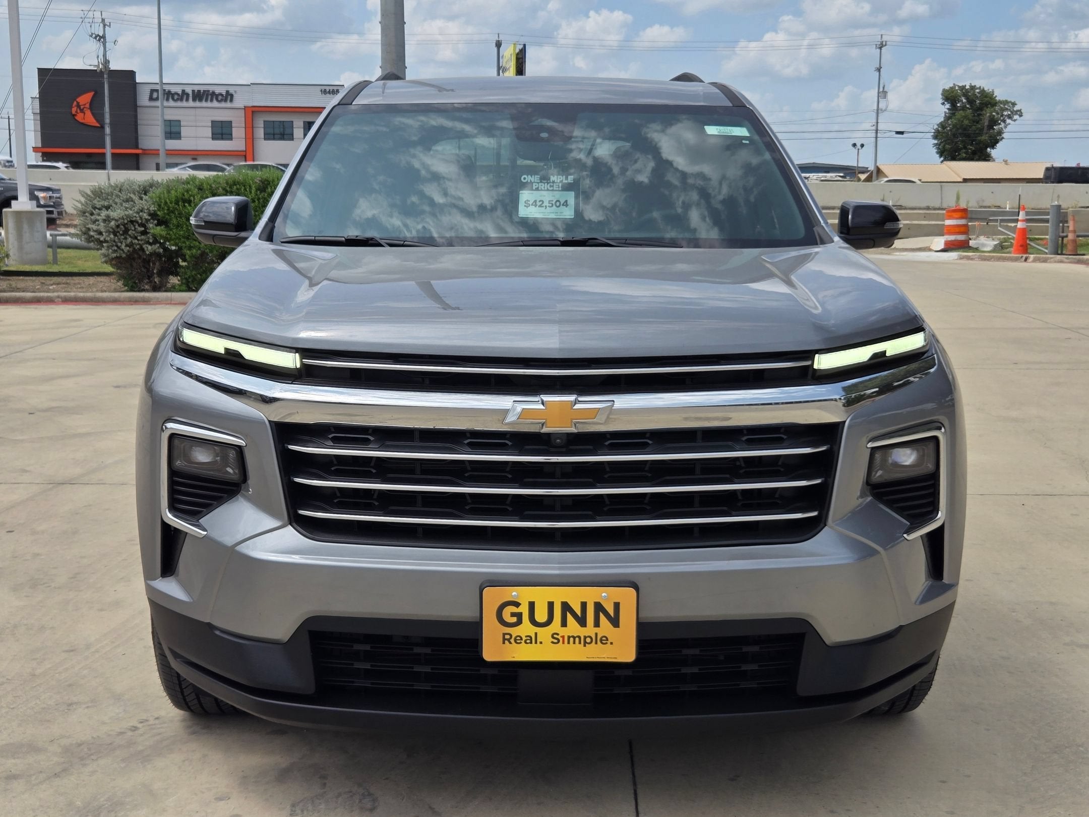 2026 Chevrolet Traverse AWD LT