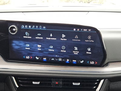 2025 Chevrolet Suburban LT