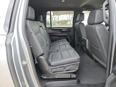 2025 Chevrolet Suburban LT