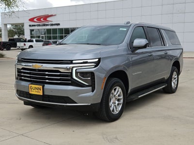 2025 Chevrolet Suburban LT