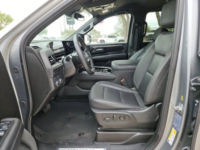 2025 Chevrolet Suburban LT