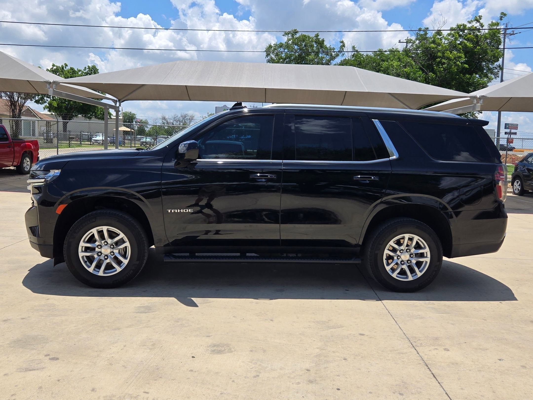 2023 Chevrolet Tahoe LS