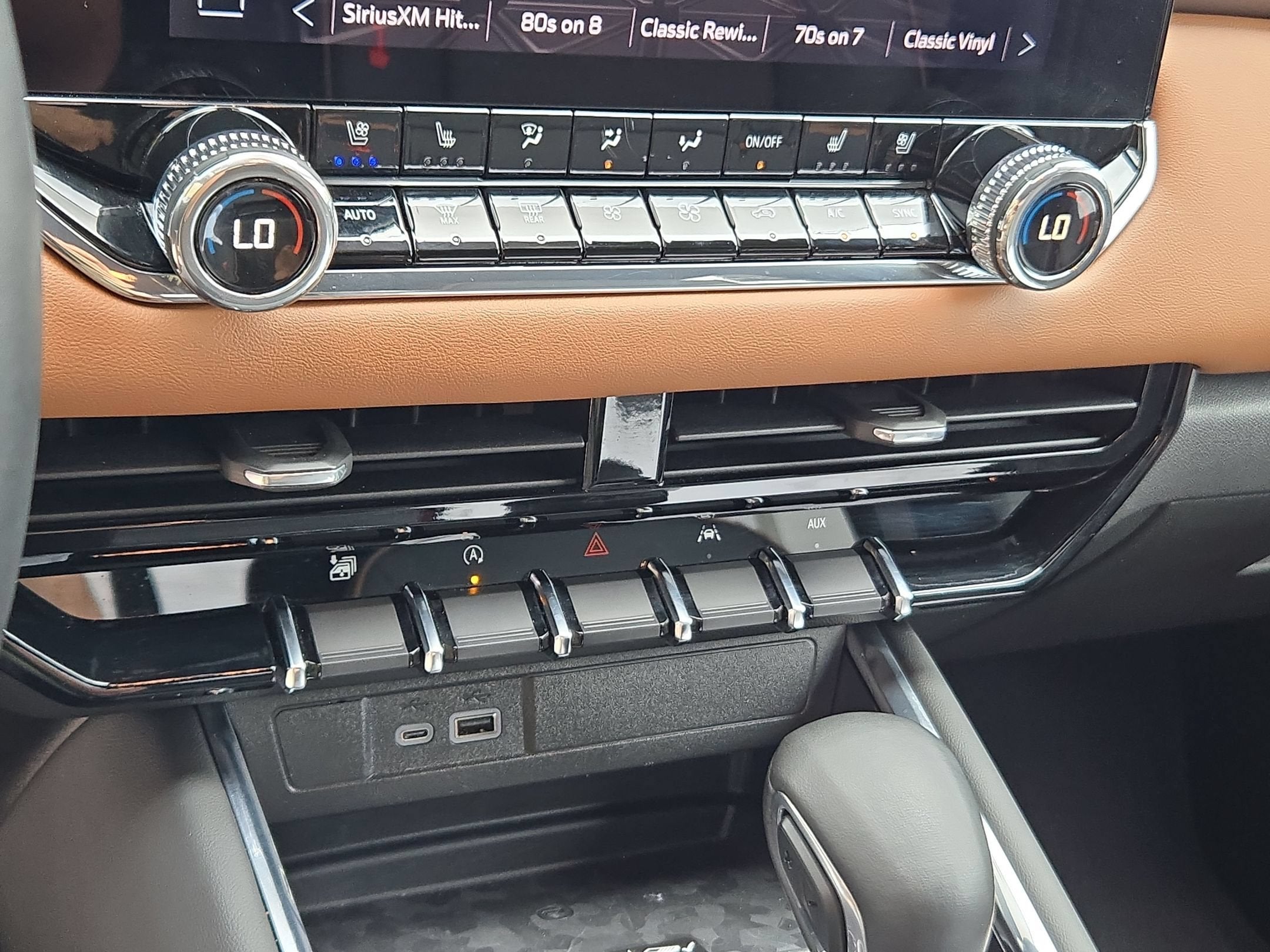2025 GMC Canyon 4WD AT4