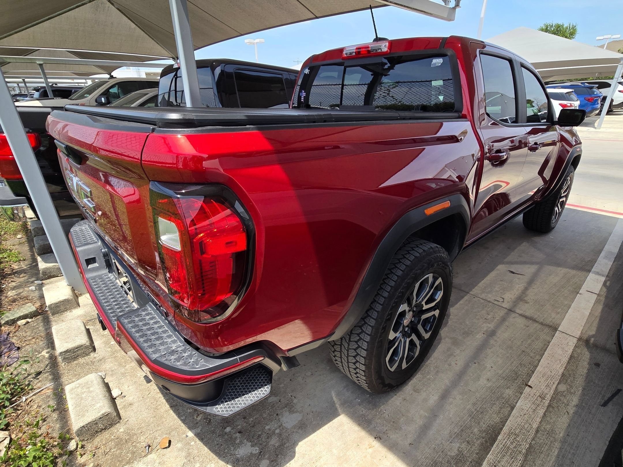 2024 GMC Canyon 4WD AT4