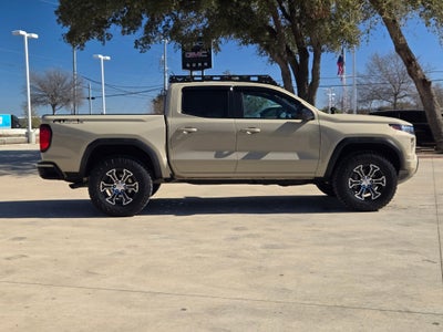 2024 GMC Canyon 4WD AT4