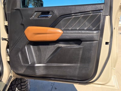 2024 GMC Canyon 4WD AT4