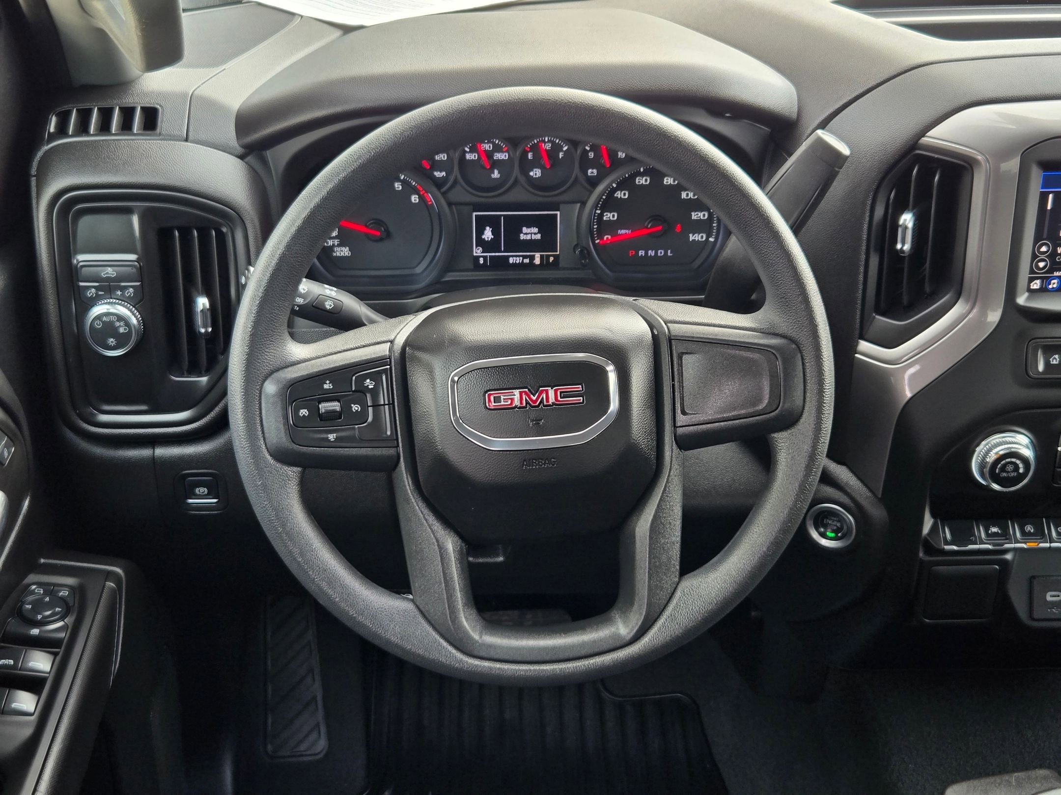 2025 GMC Sierra 1500 Pro