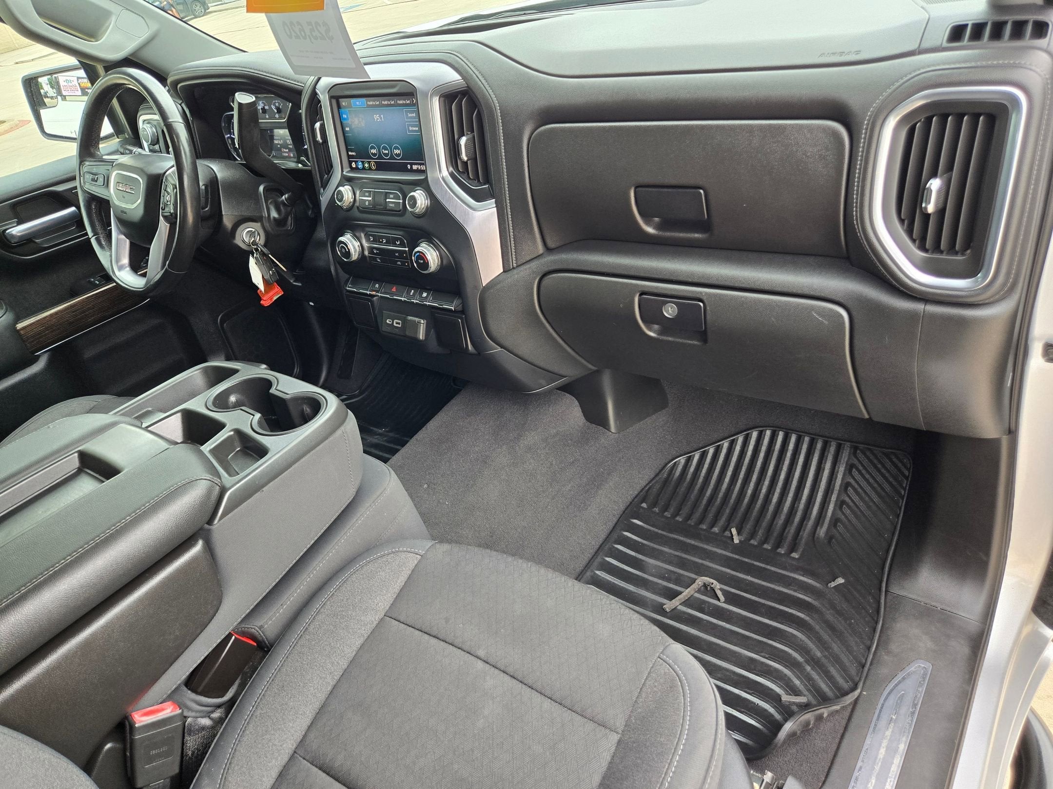 2020 GMC Sierra 1500 SLE