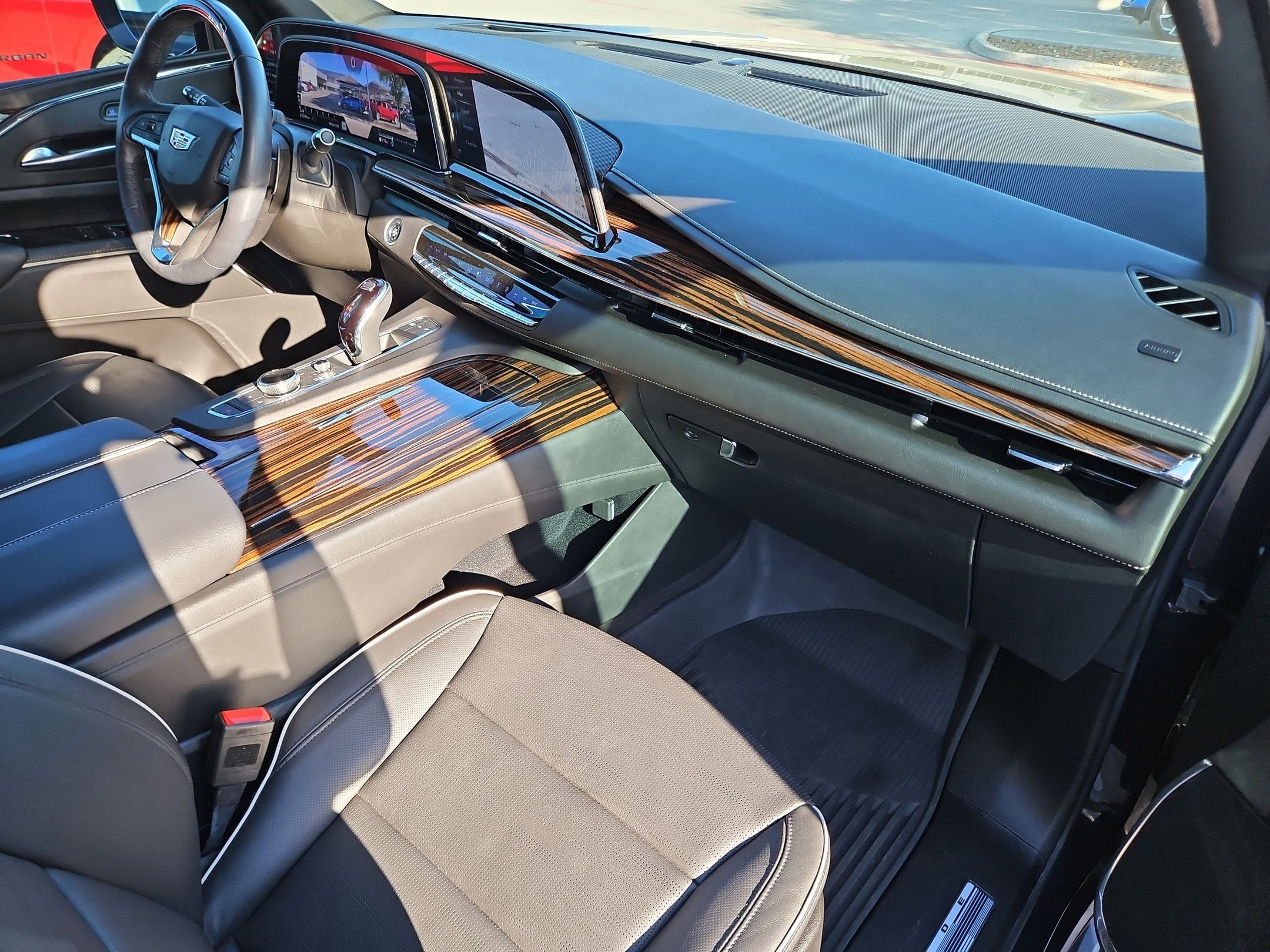 2023 Cadillac Escalade 4WD Premium Luxury