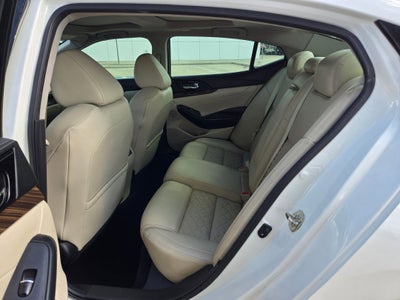 2017 Nissan Maxima Platinum