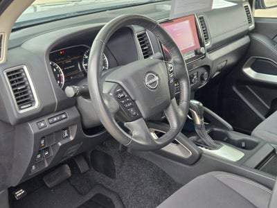 2024 Nissan Frontier SV
