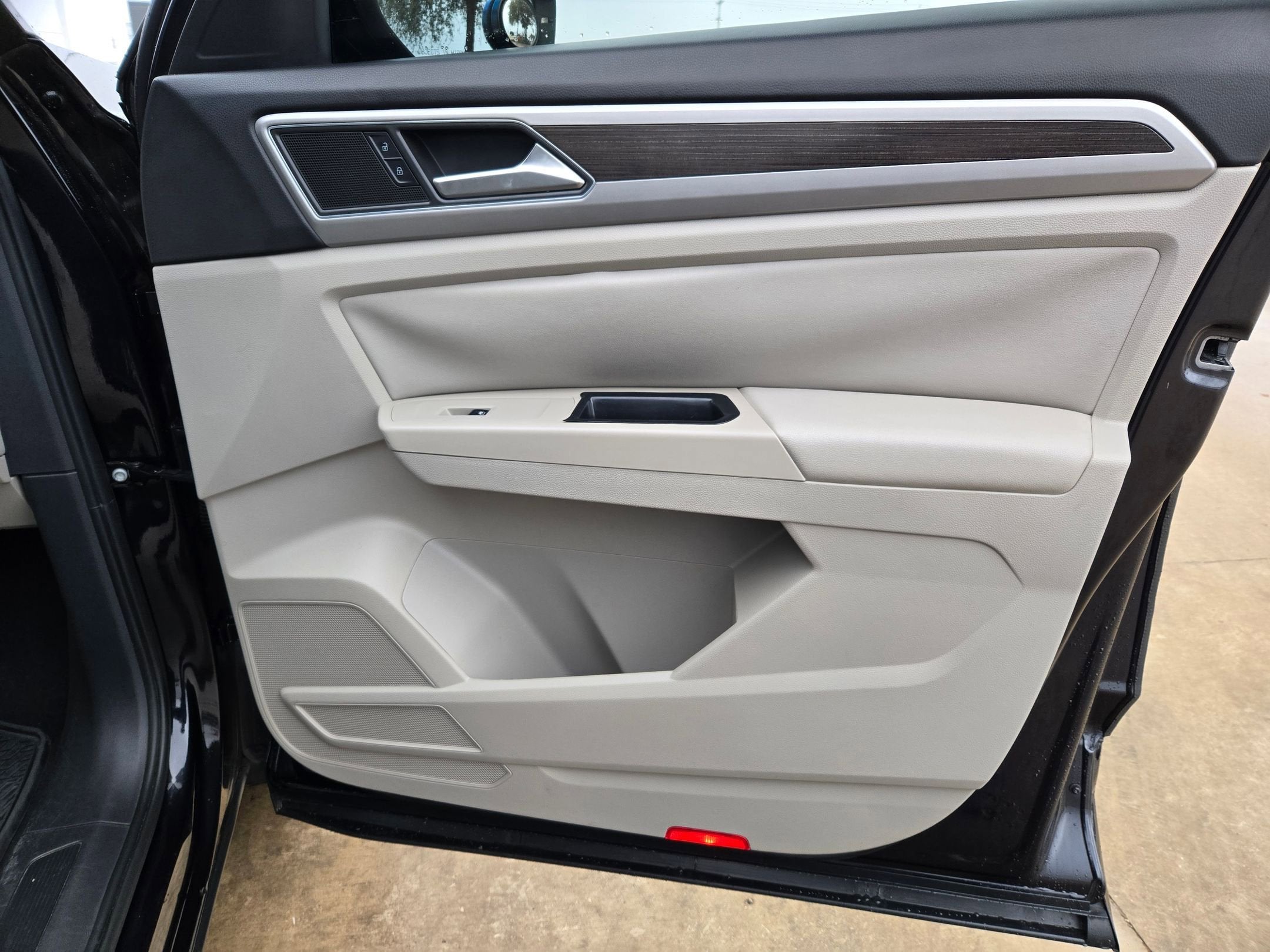 2018 Volkswagen Atlas 3.6L V6 SE w/Technology