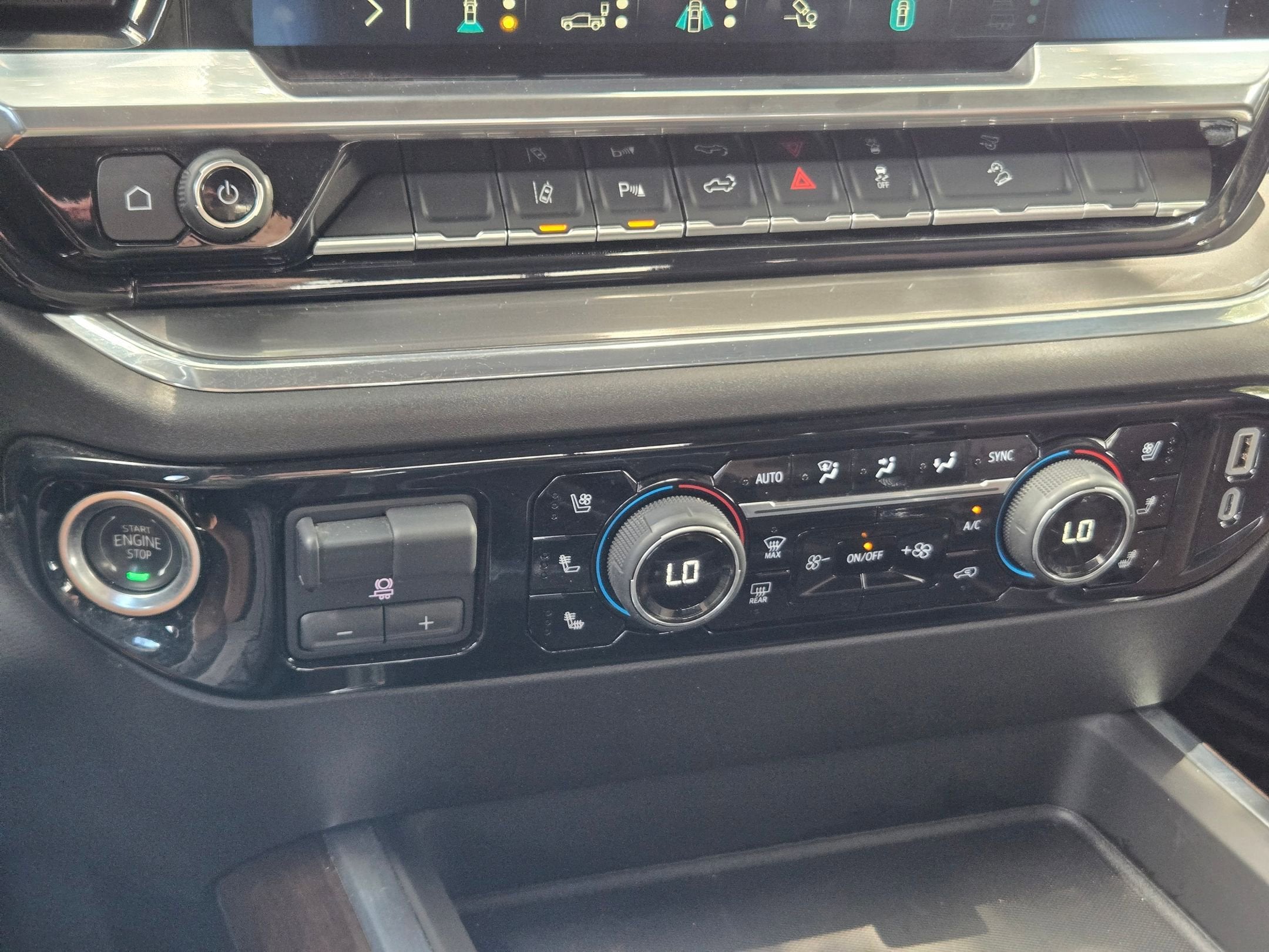 2025 Chevrolet Silverado 3500HD High Country