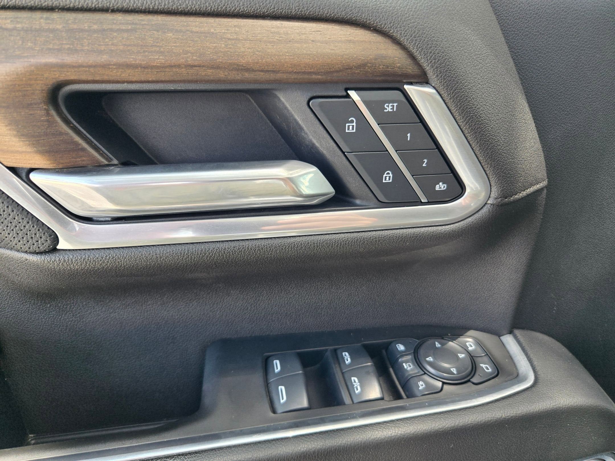 2025 Chevrolet Silverado 3500HD High Country
