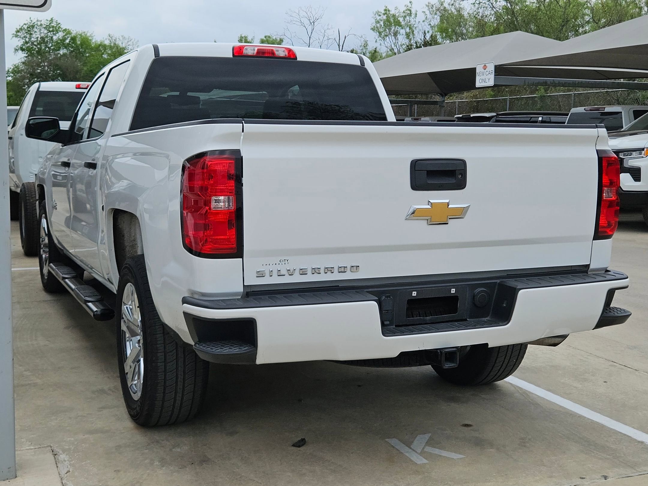 2018 Chevrolet Silverado 1500 Custom