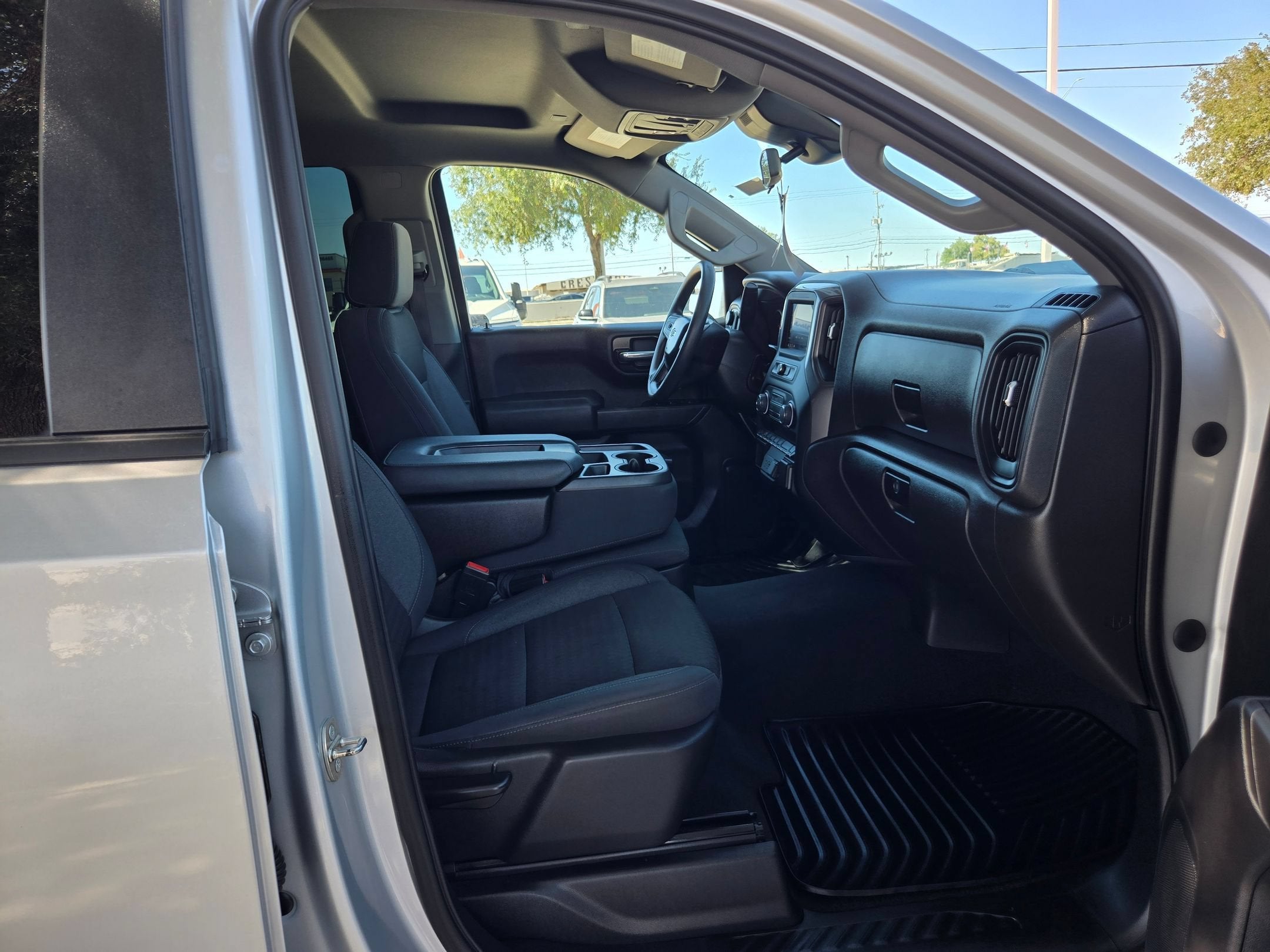 2022 Chevrolet Silverado 1500 Custom Trail Boss