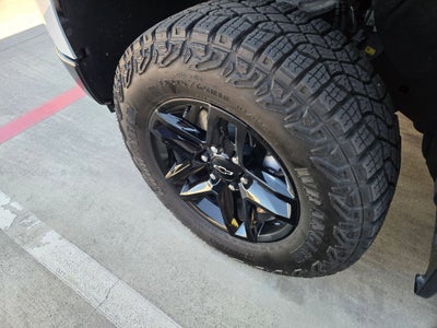 2024 Chevrolet Silverado 1500 Custom Trail Boss