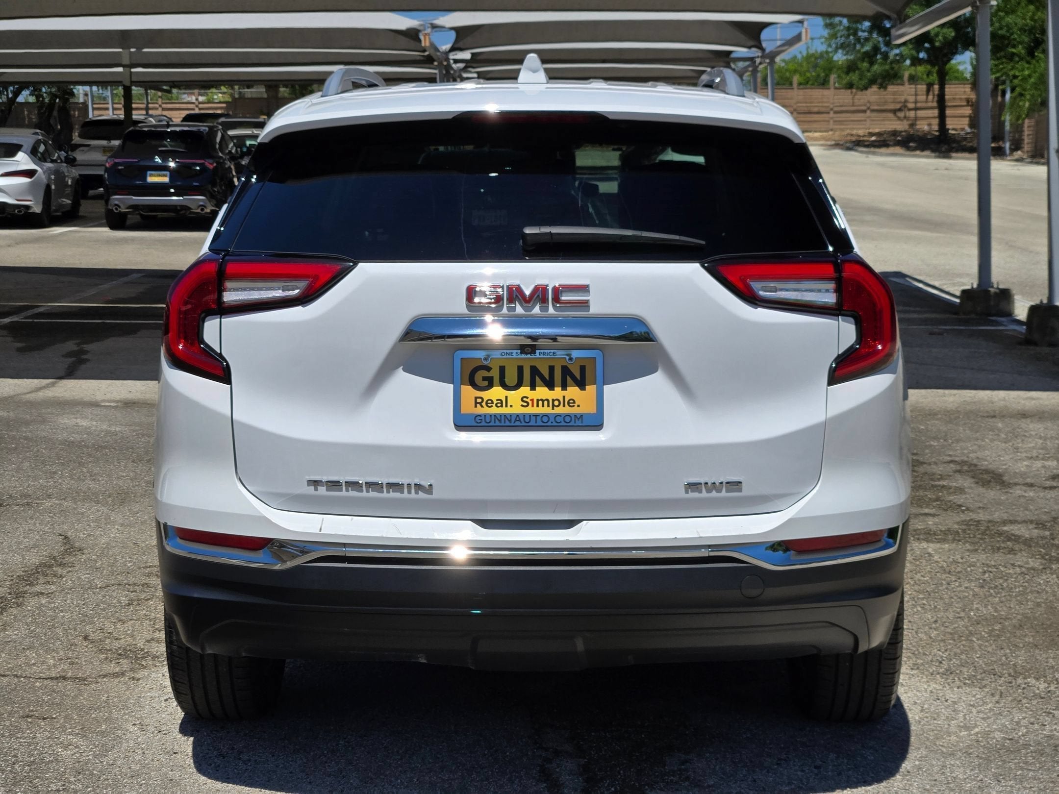 2024 GMC Terrain SLT