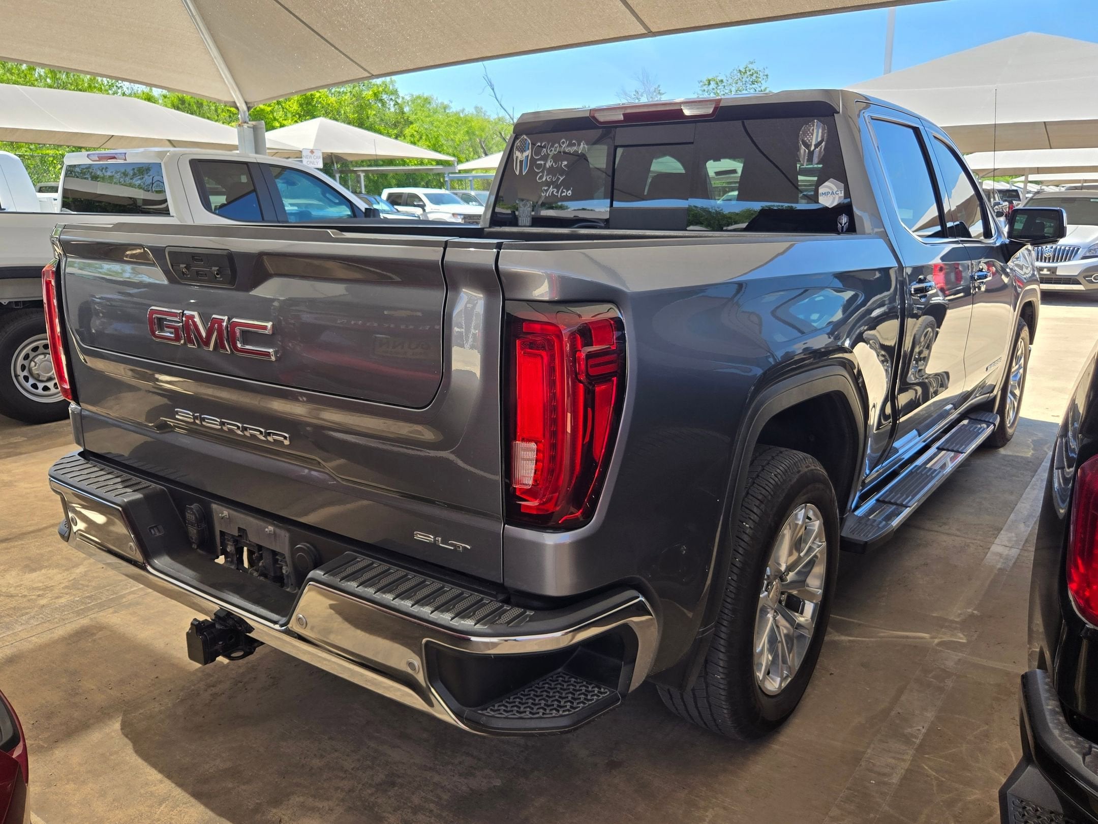 2020 GMC Sierra 1500 SLT