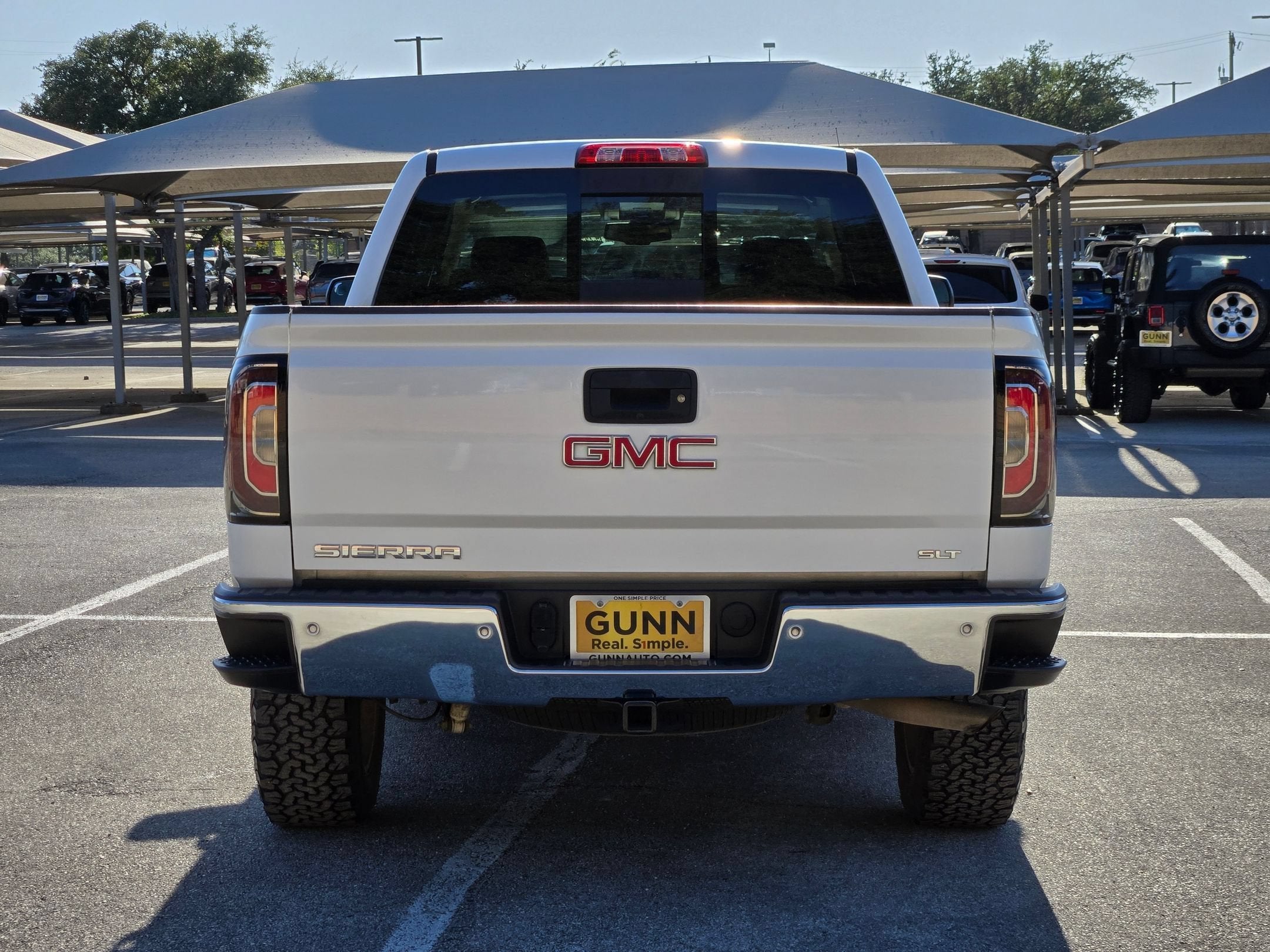 2017 GMC Sierra 1500 SLT