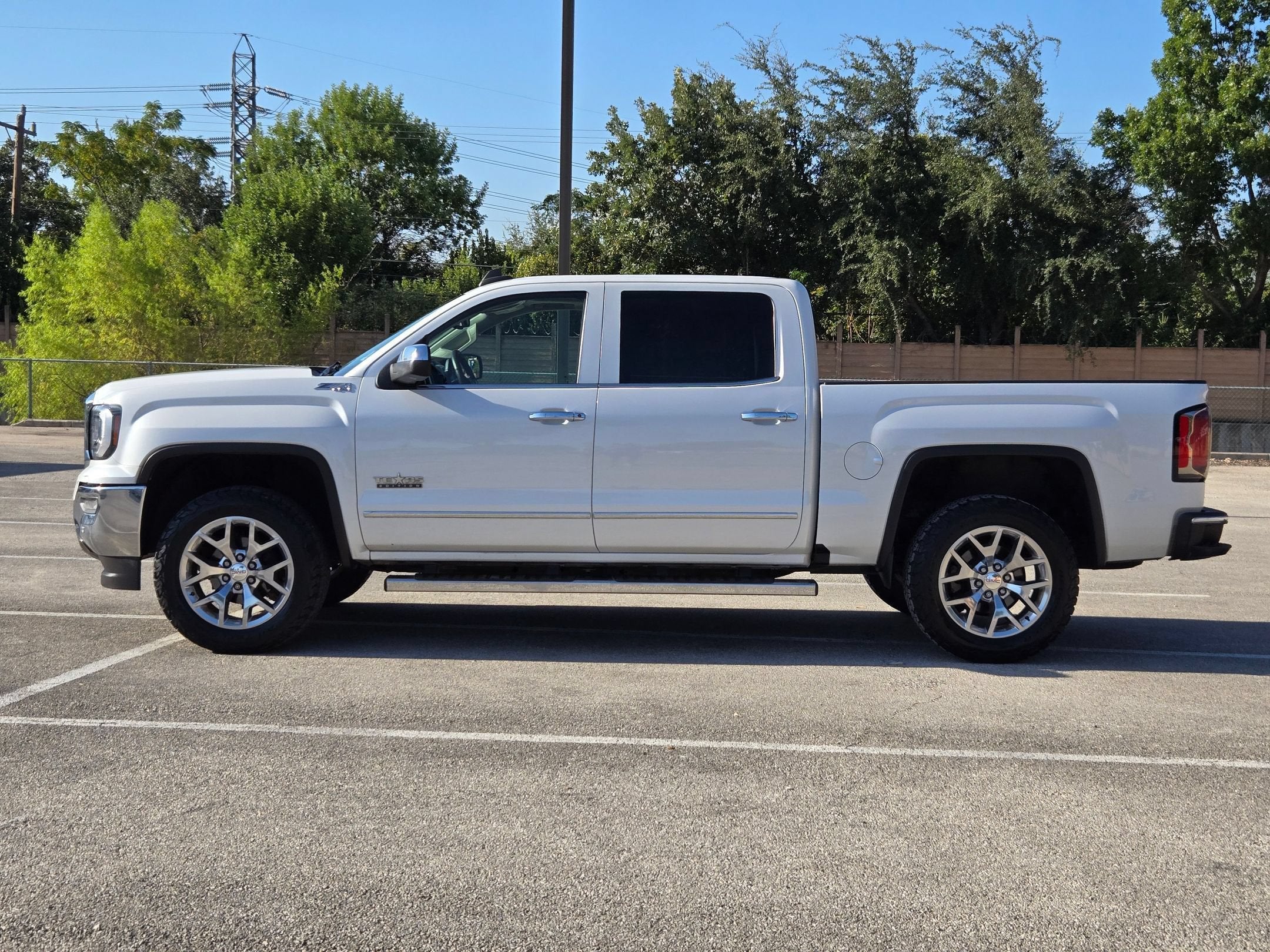 2017 GMC Sierra 1500 SLT