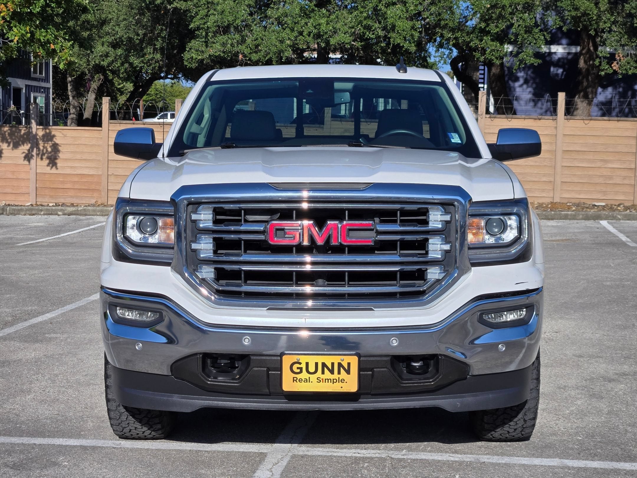 2017 GMC Sierra 1500 SLT