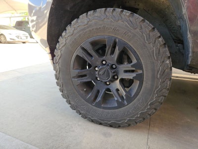 2022 Toyota Tacoma 2WD SR