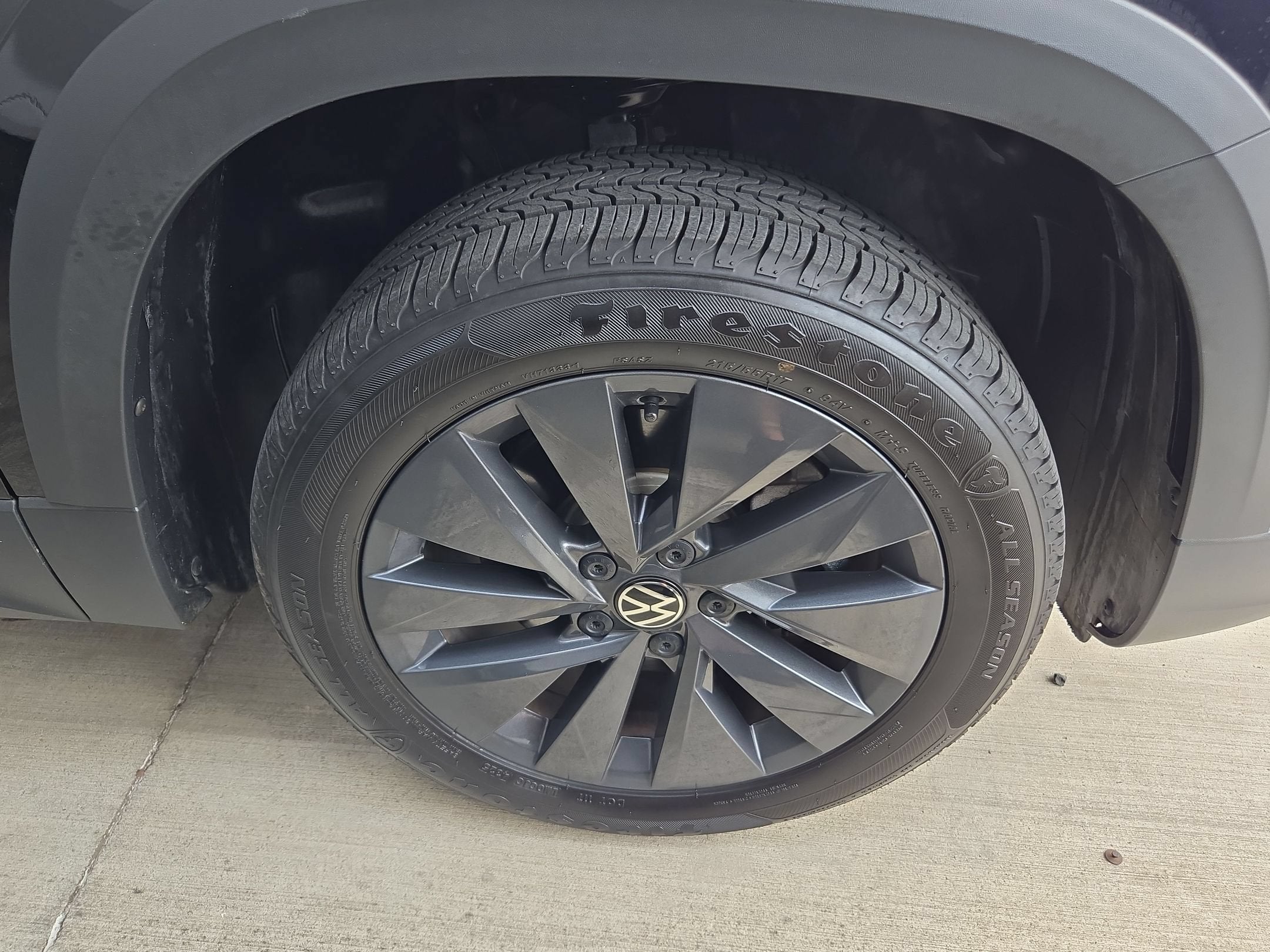 2024 Volkswagen Taos S