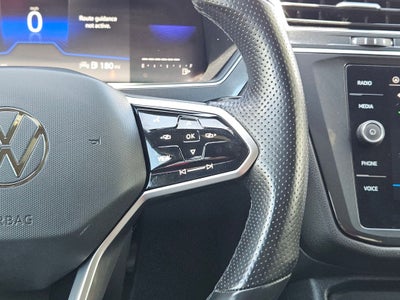 2022 Volkswagen Tiguan SE R-Line Black